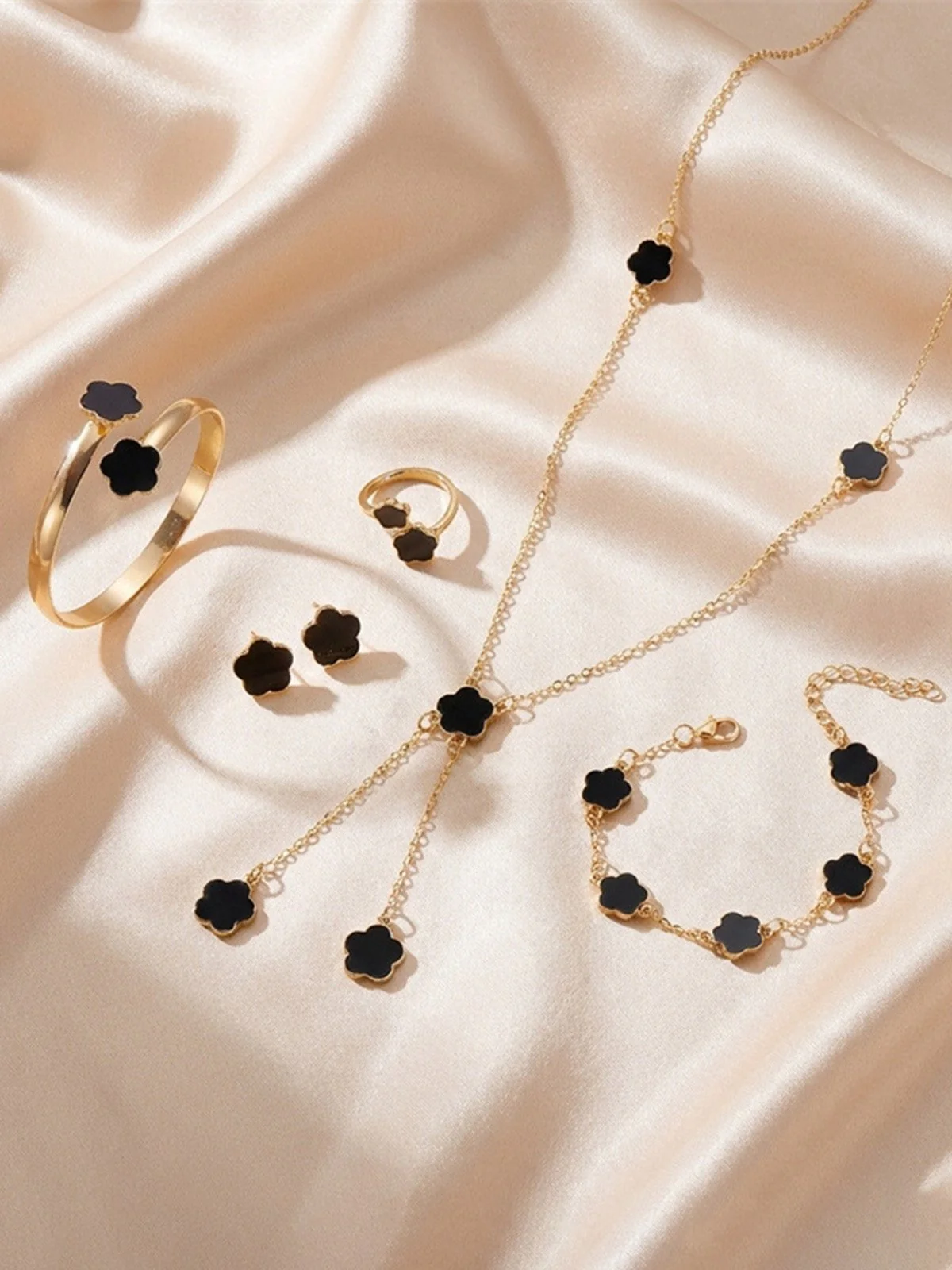 5PCS Five-Petal Flower Jewelry Set - Image 10