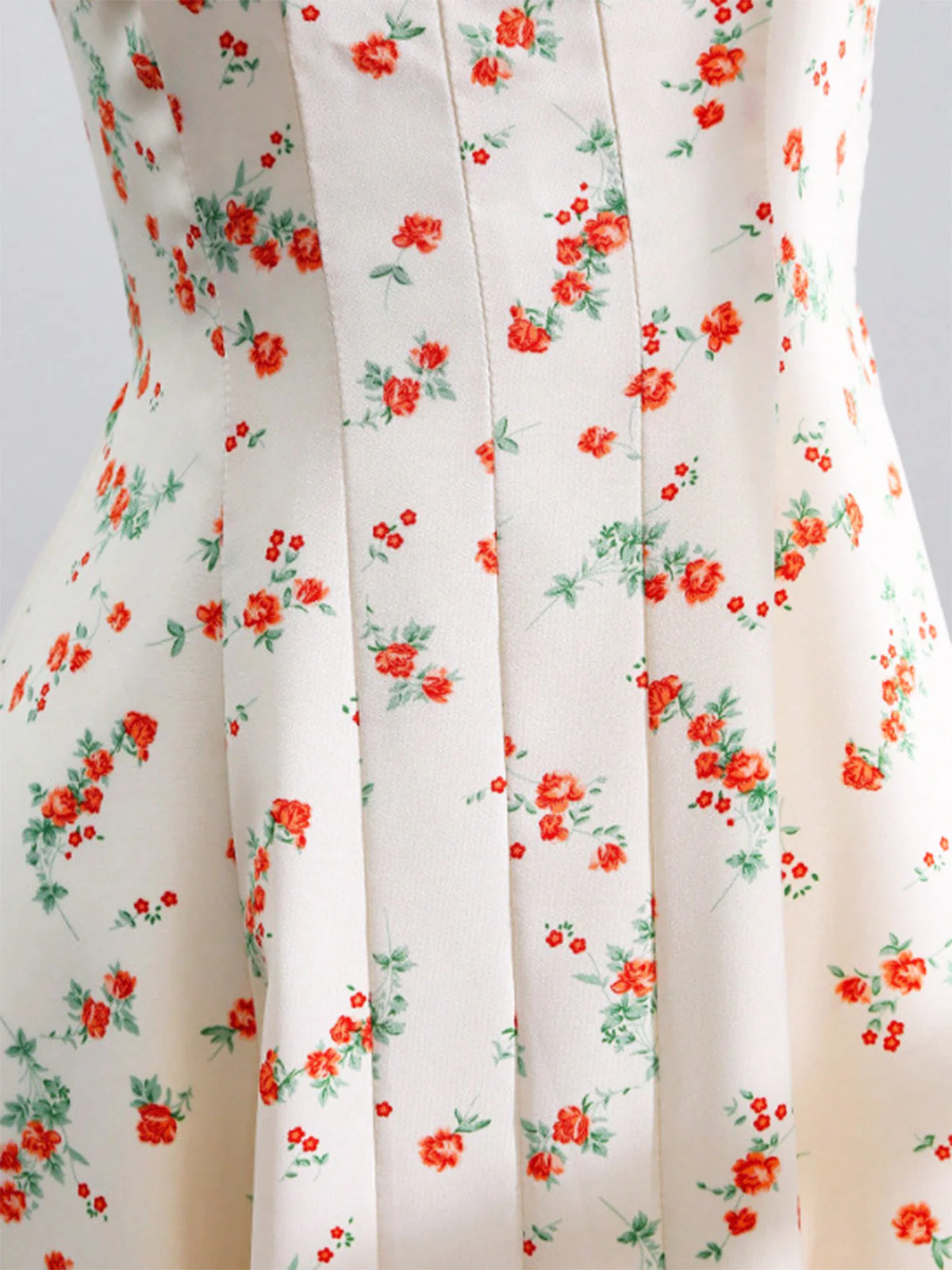 Beige 1950s Ditsy Floral Tie Strap Sweetheart Neck Dress - Image 4