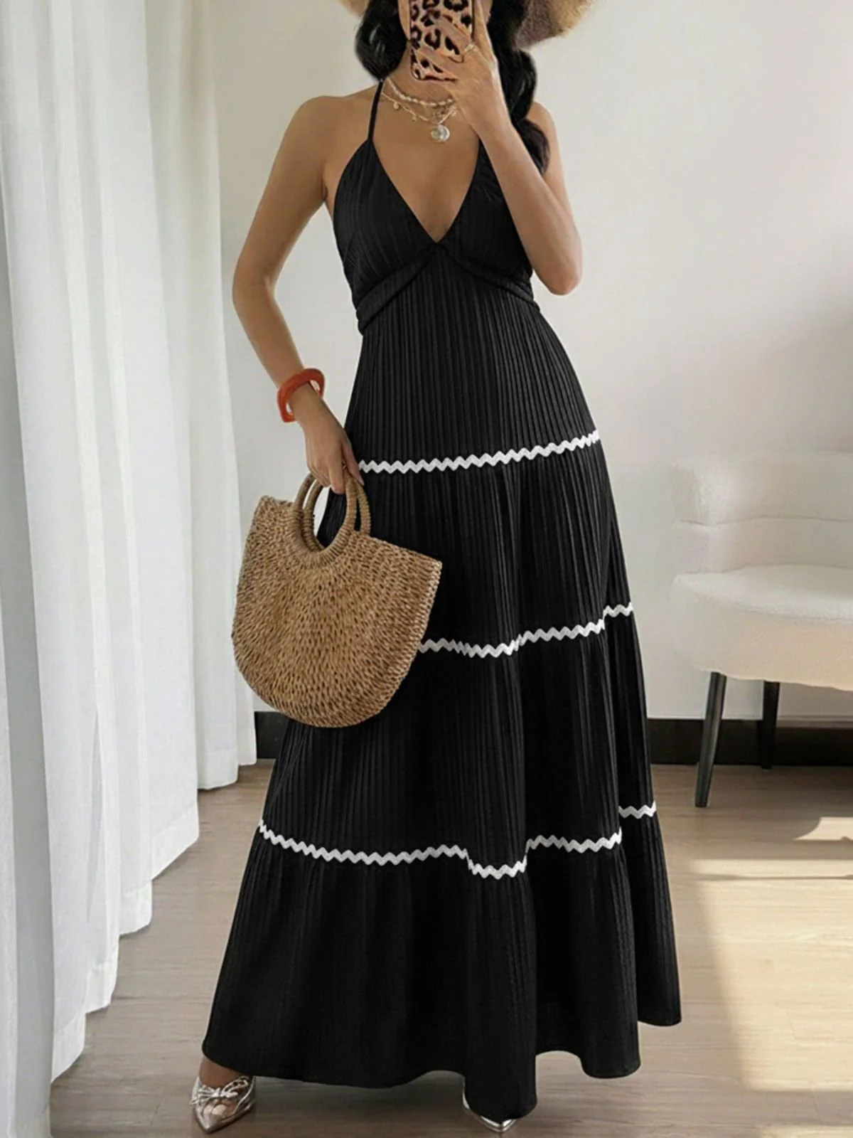 Black 1930s Halter Backless Colorblock Maxi Dress - Image 4