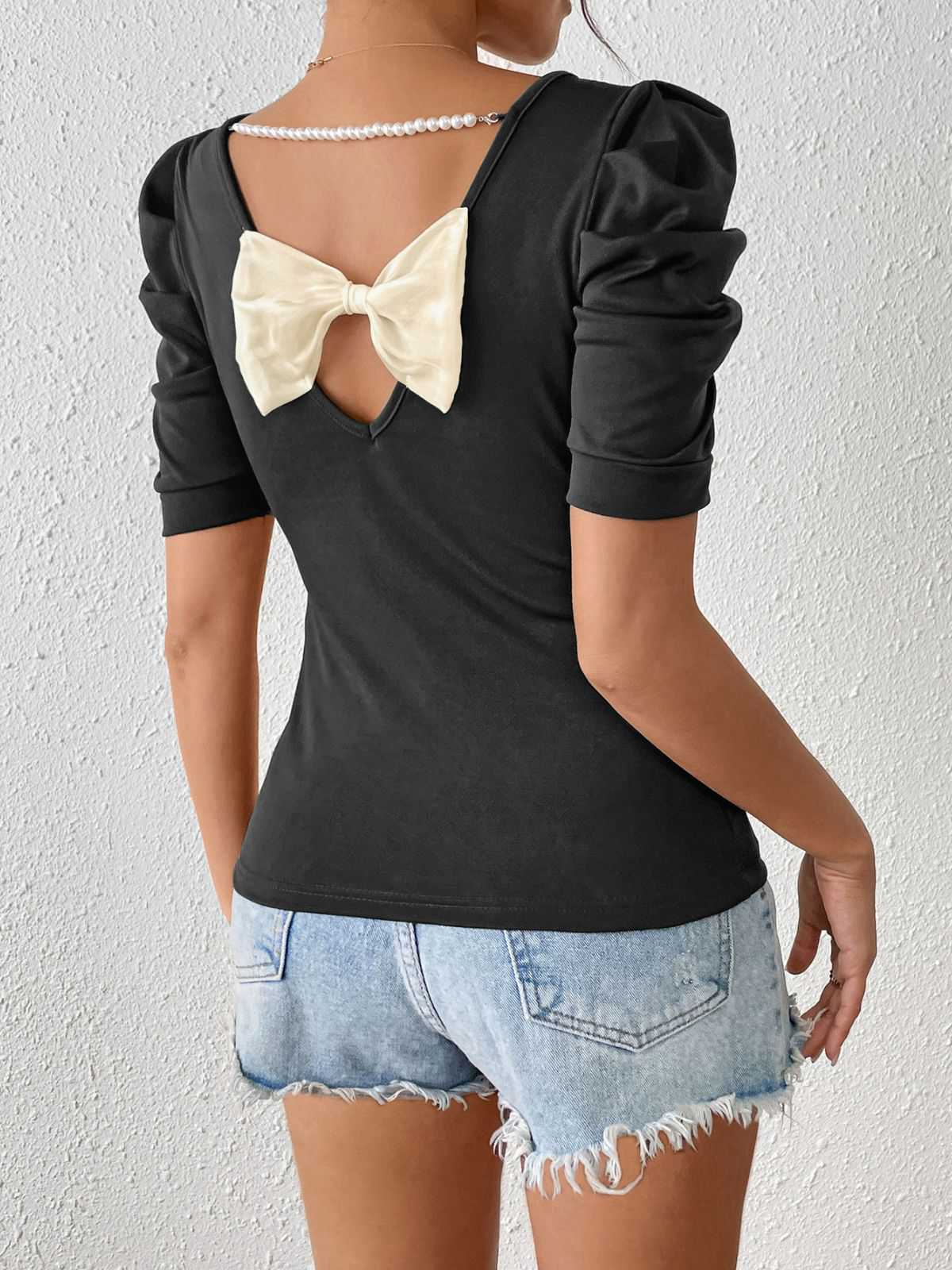 Black 1940s Puff Sleeve Back-Bow Pearl Top - Image 2