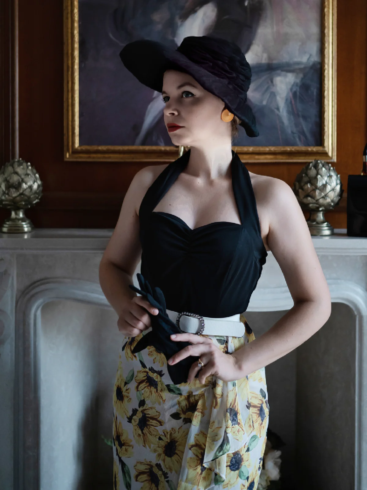 Black 1960s Halter Sunflower Pencil Dress - Image 2