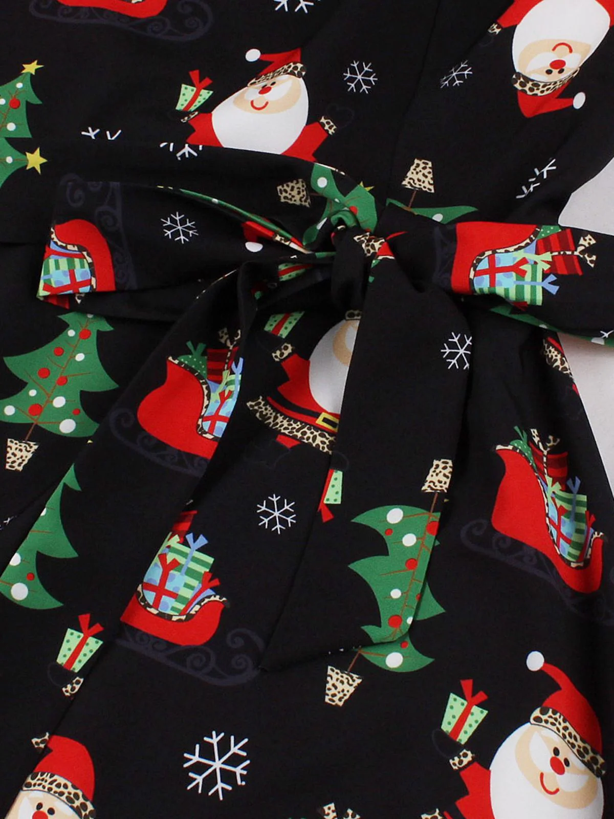 Black 1950s Santa Claus Christmas Dress - Image 3