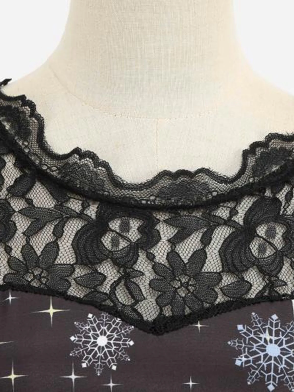 Black 1950s Santa Claus Lace Patchwork Dress - Image 4