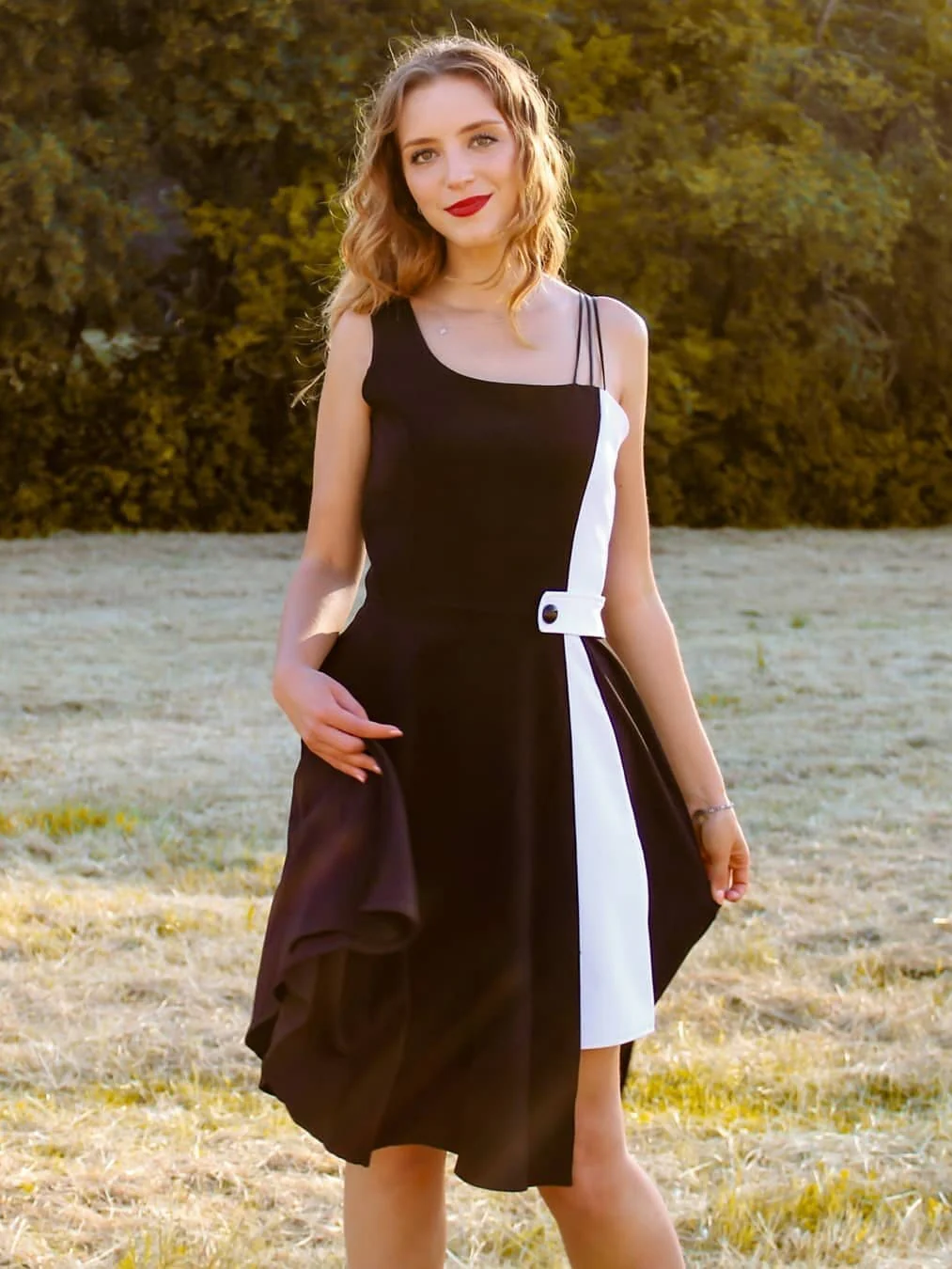 Black 1950s Solid Spaghetti Dress - Image 3