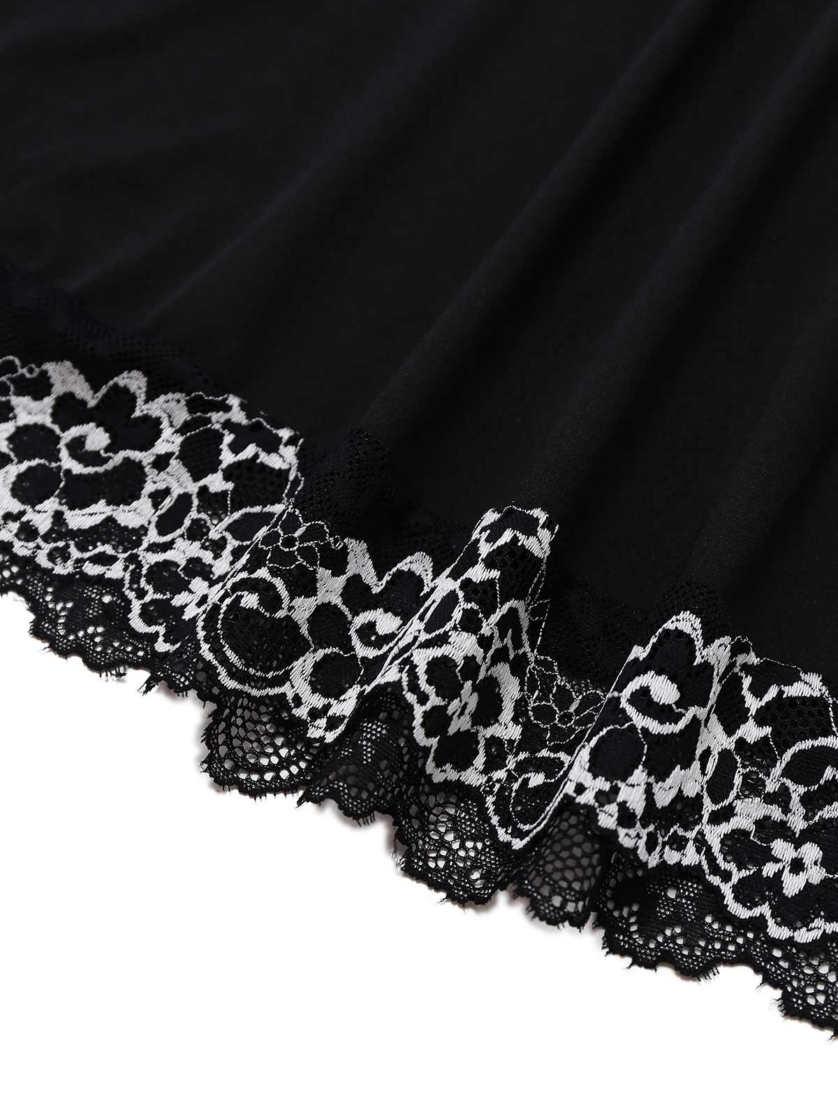 Black 1950s Velvet Lace Slip Nightgown - Image 4