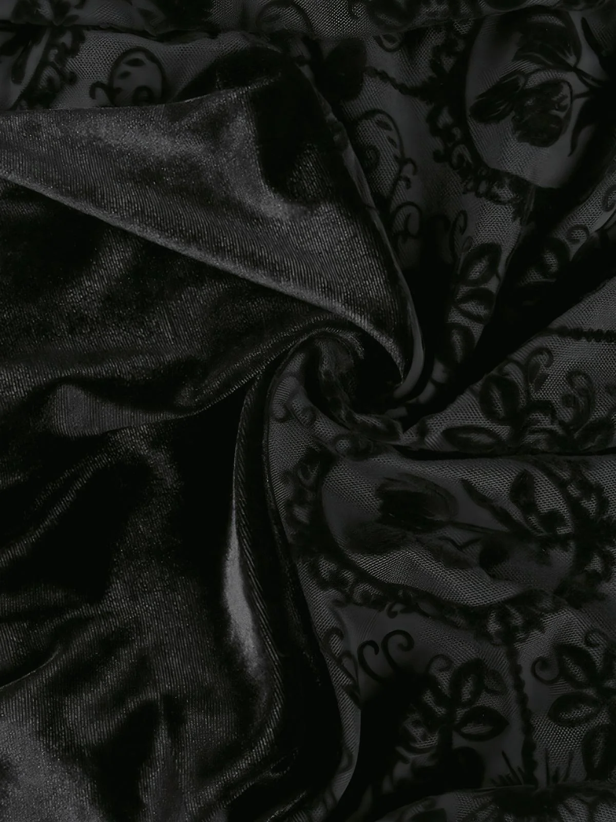 Black 1960s Gothic Flocked Dress - Image 5