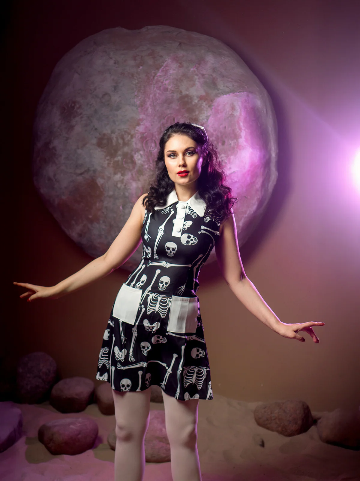 Black 1960s Halloween Skeleton Lapel Mod Dress - Image 3