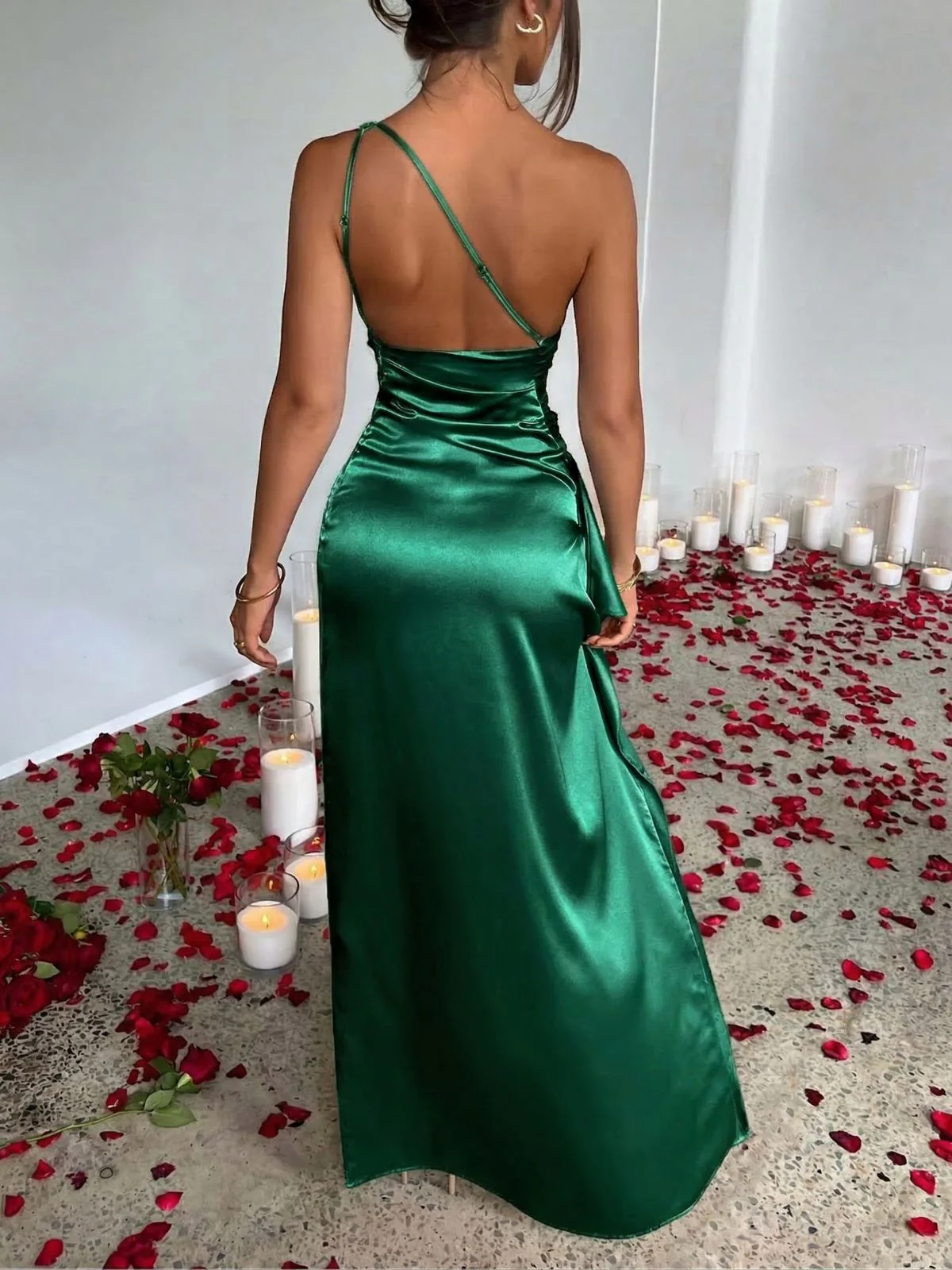 Black 1960s One Shoulder Ruched Slit Satin Dress - Image 7