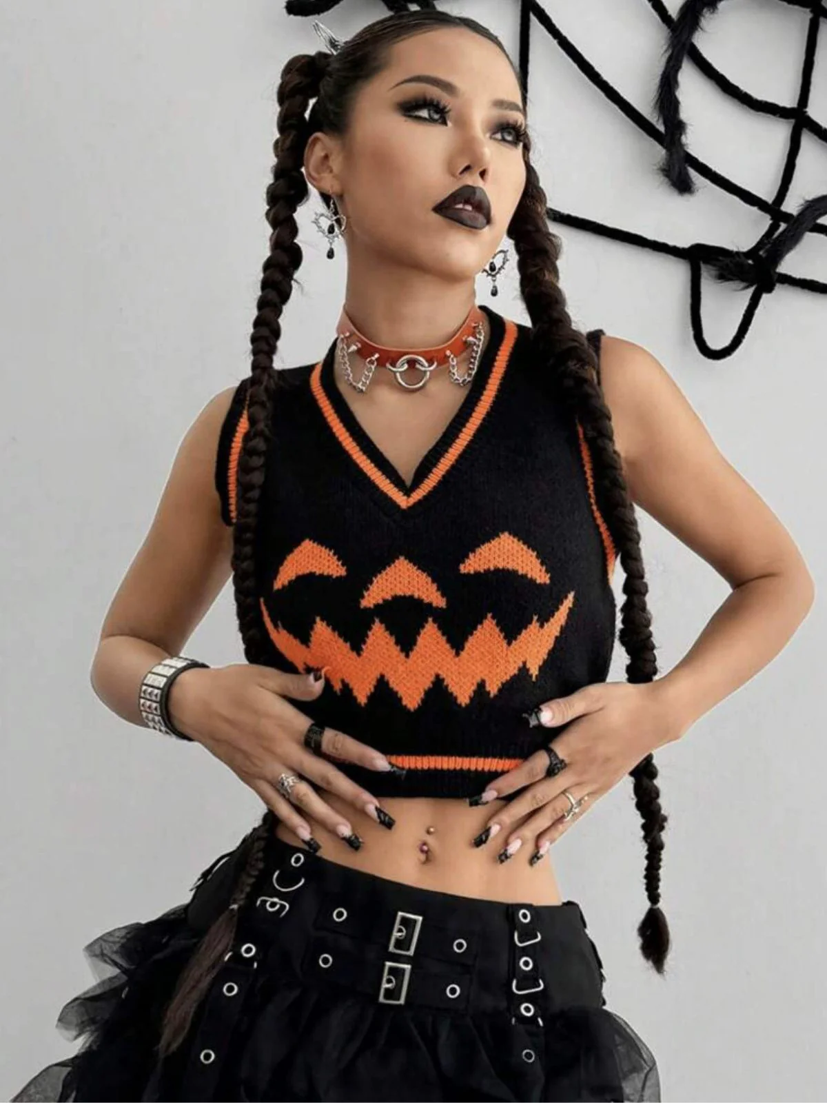 Black 1970s Halloween Pumpkin Face Sweater Vest - Image 2