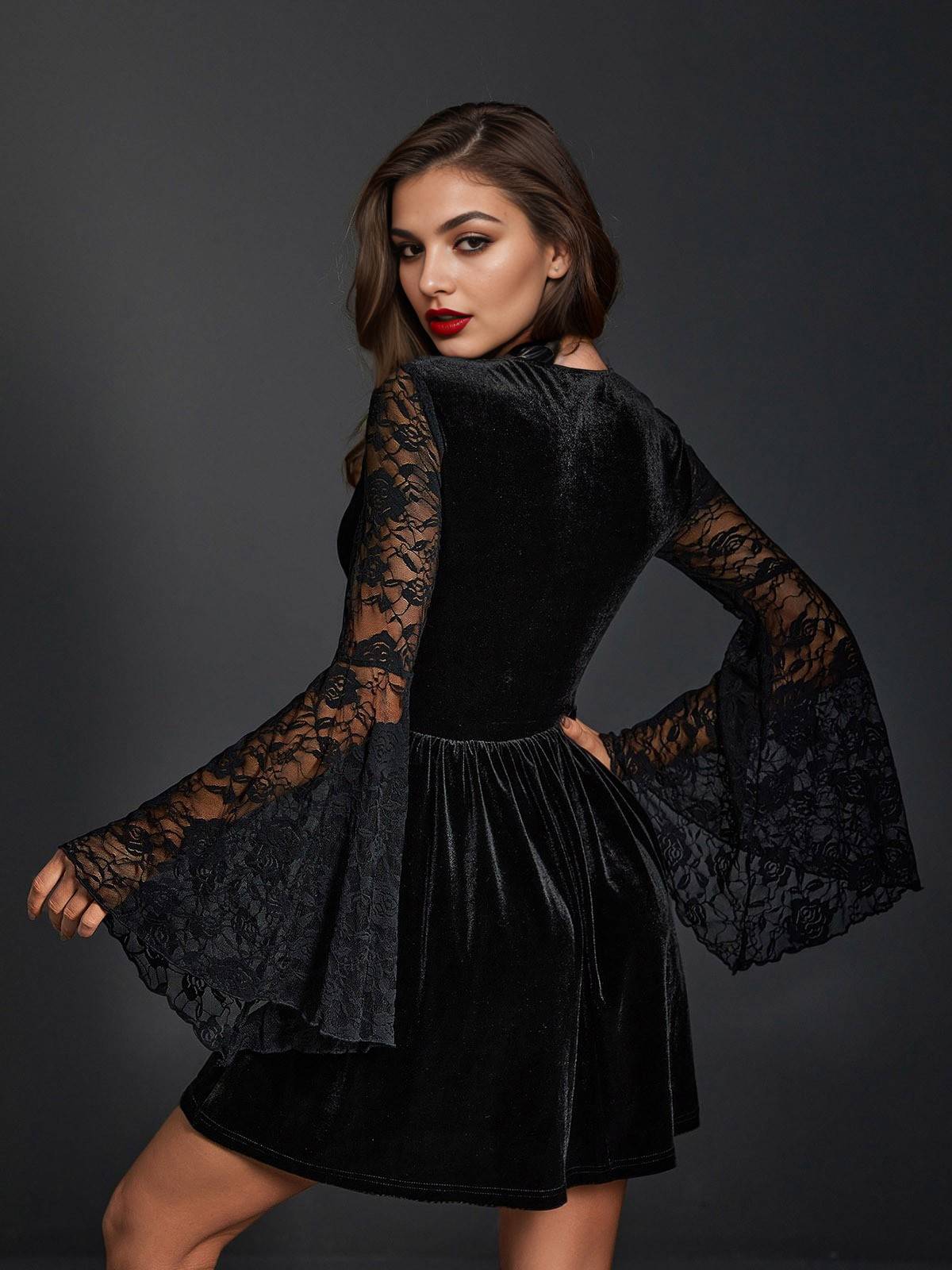 Black 1970s Lace Bat Sleeves Velvet Dress - Image 3