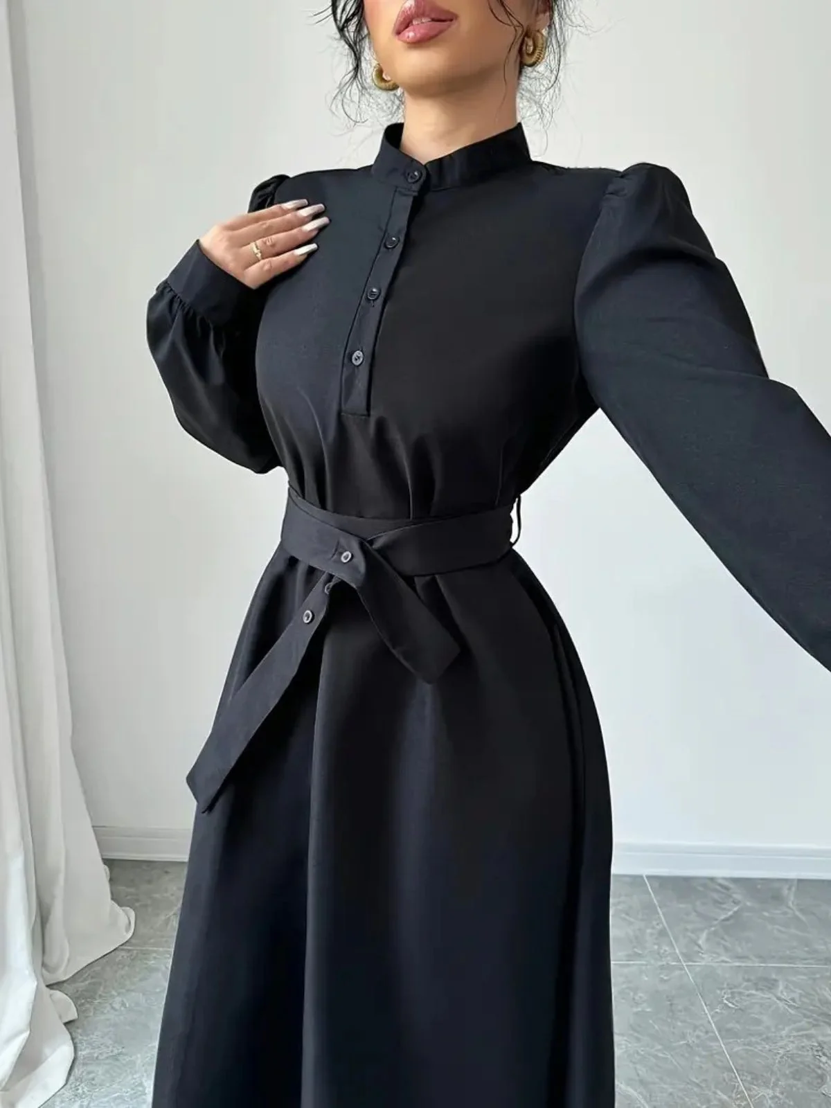 Black 1970s Solid Button Belted Dress - Image 5