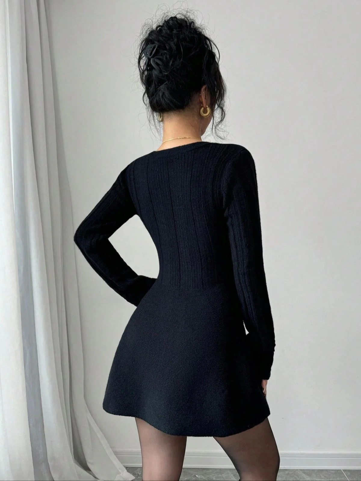 Black 1980s V-Neck Knit Sweater Dress - Image 2