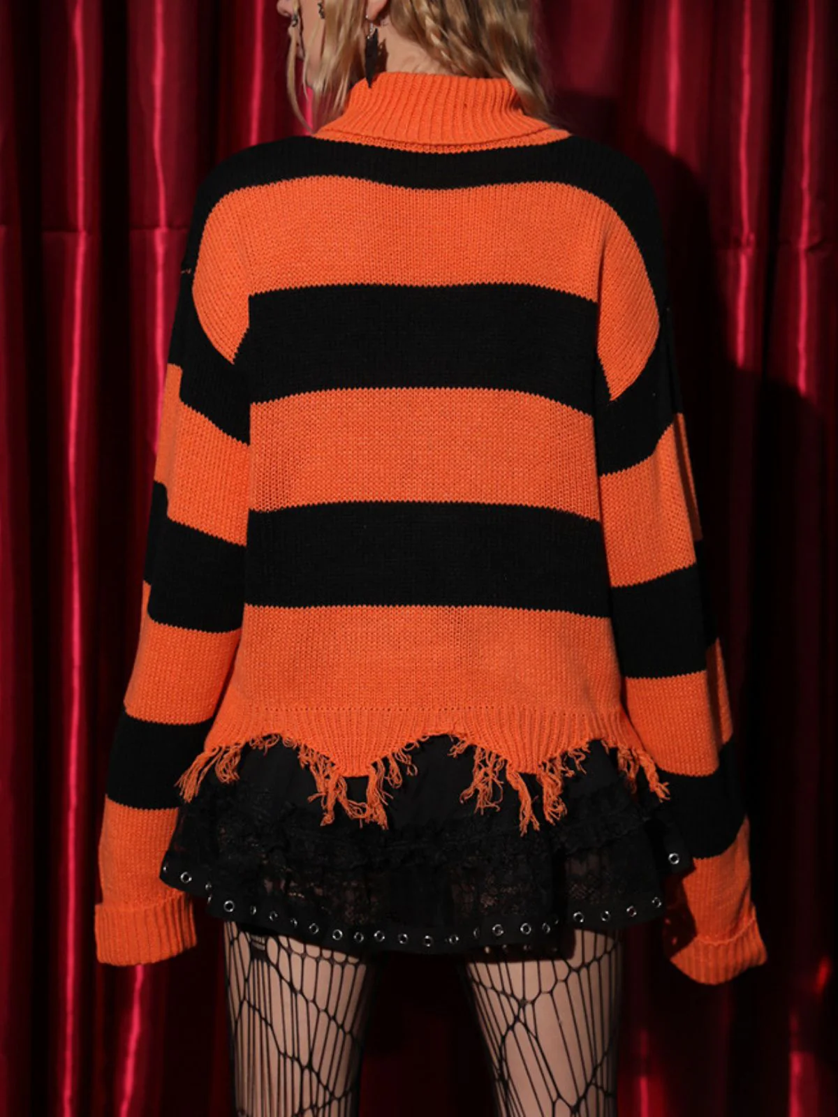 Black & Orange 1950s Halloween Bat Applique Knit Sweater - Image 9