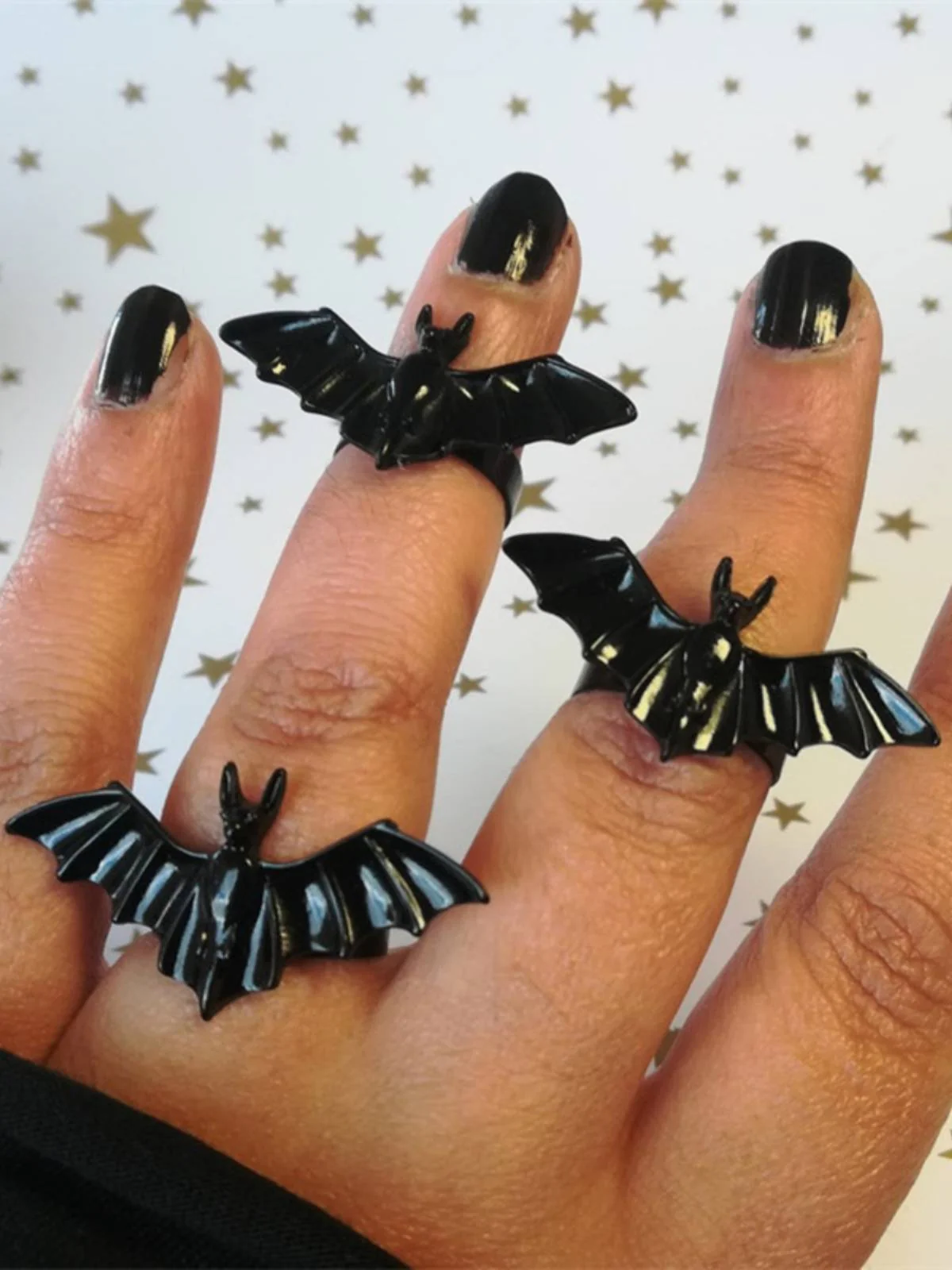 Black Retro Bat Alloy Ring - Image 2