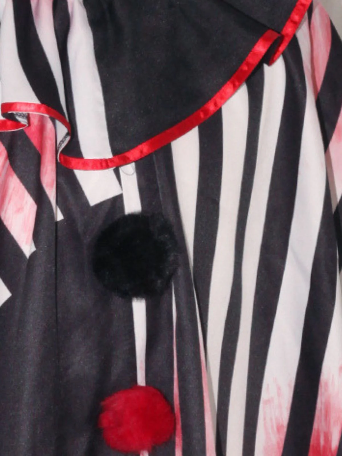 Black & White 1950s Halloween Horror Clown Cosplay Cloak - Image 11