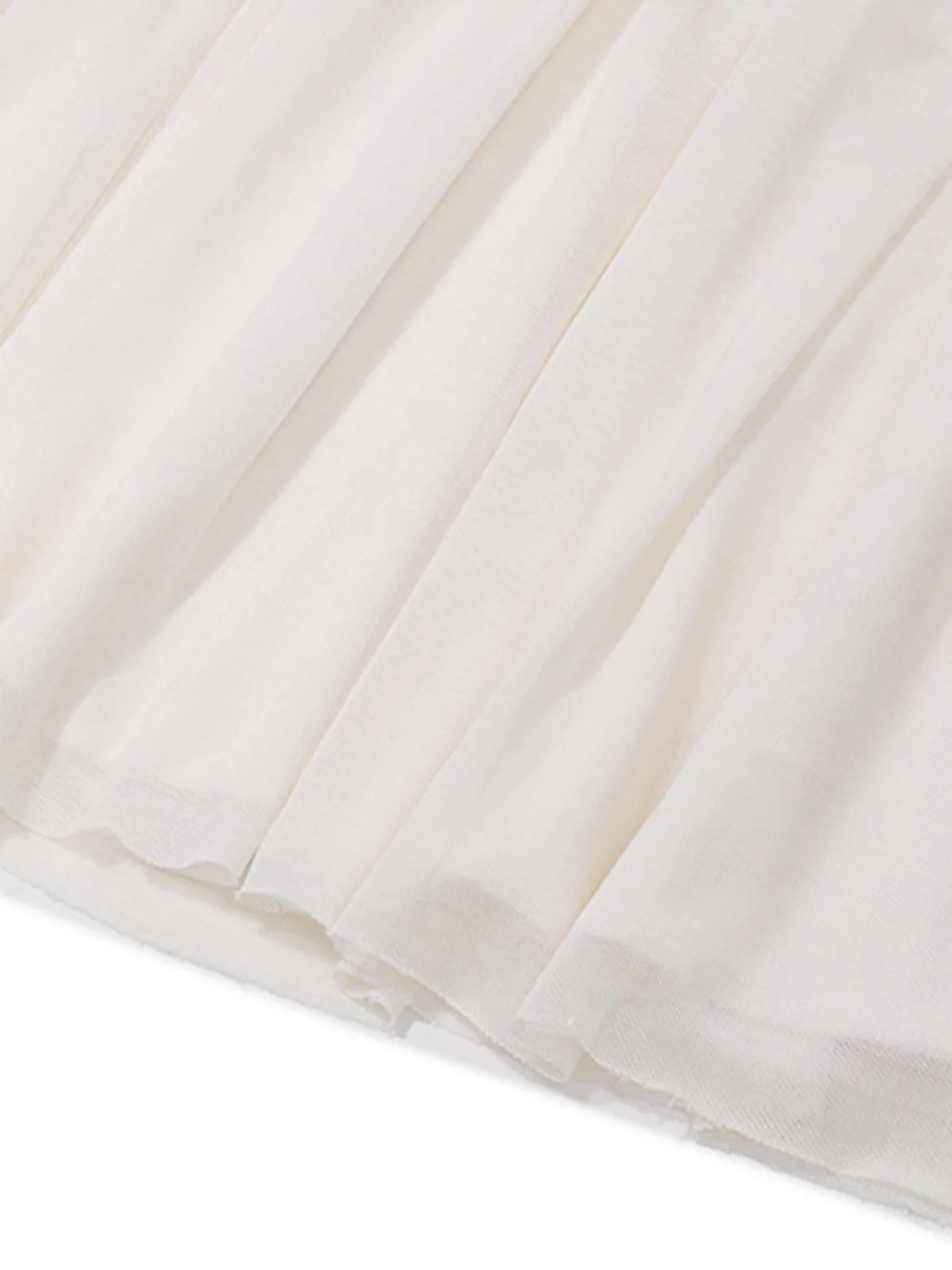 Black & White 1950s Off-Shoulder Skater Dress - Image 4
