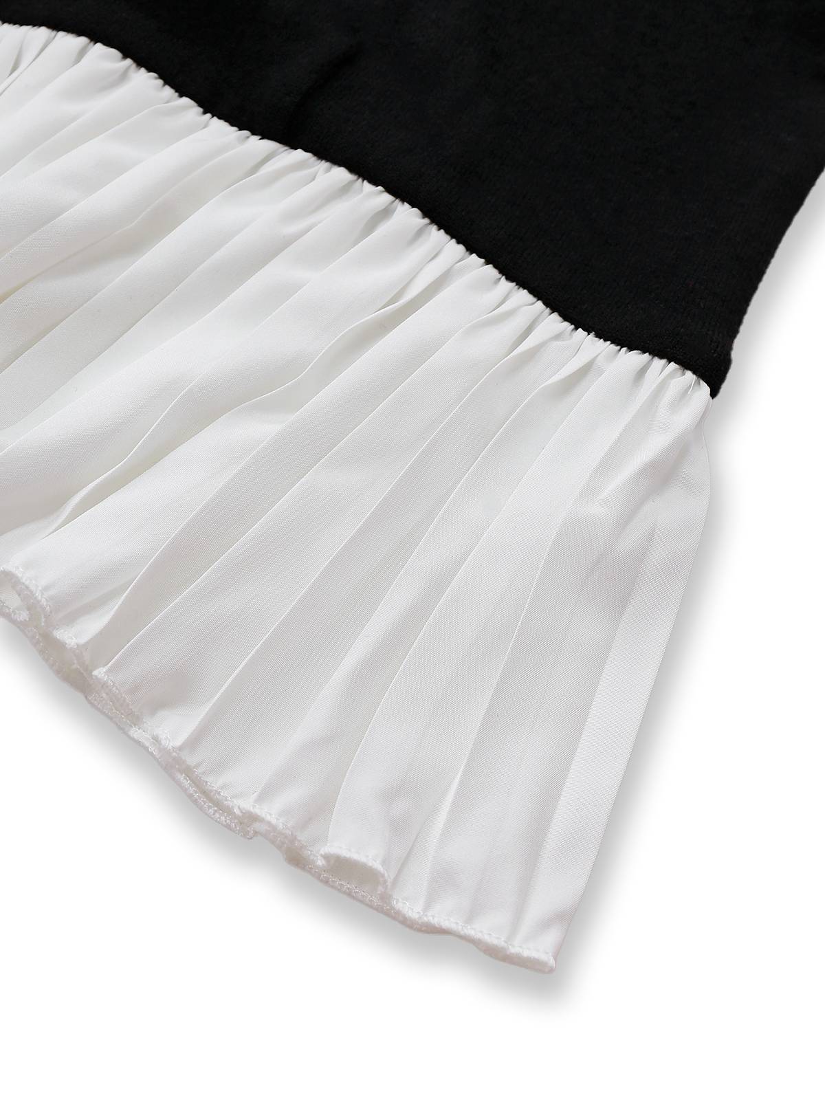 Black & White 1960s Colorblock Pleated Lapel Dress - Image 5