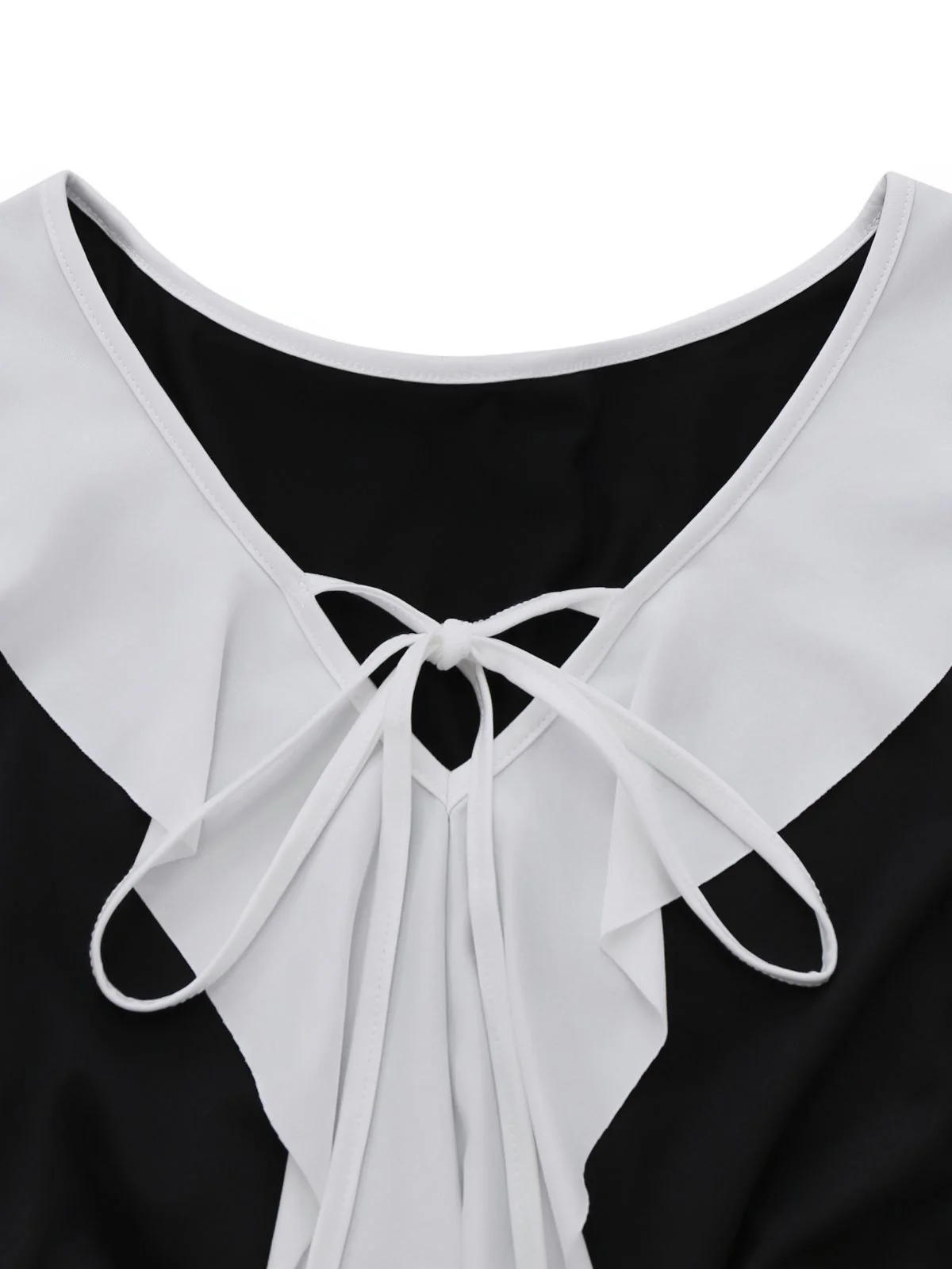 Black & White 1960s Ruffled Peplum Dress - Image 4
