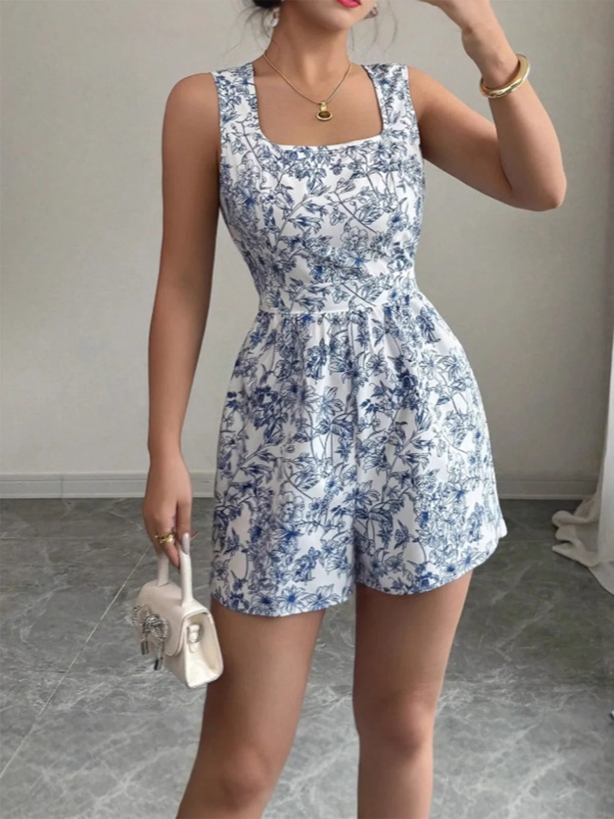 Blue 1950s Floral Square Neck Sleeveless Romper - Image 6