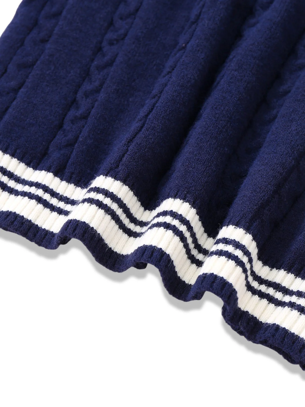 Blue 1950s Nautical Knit V-Neck Striped Sweater - Image 6