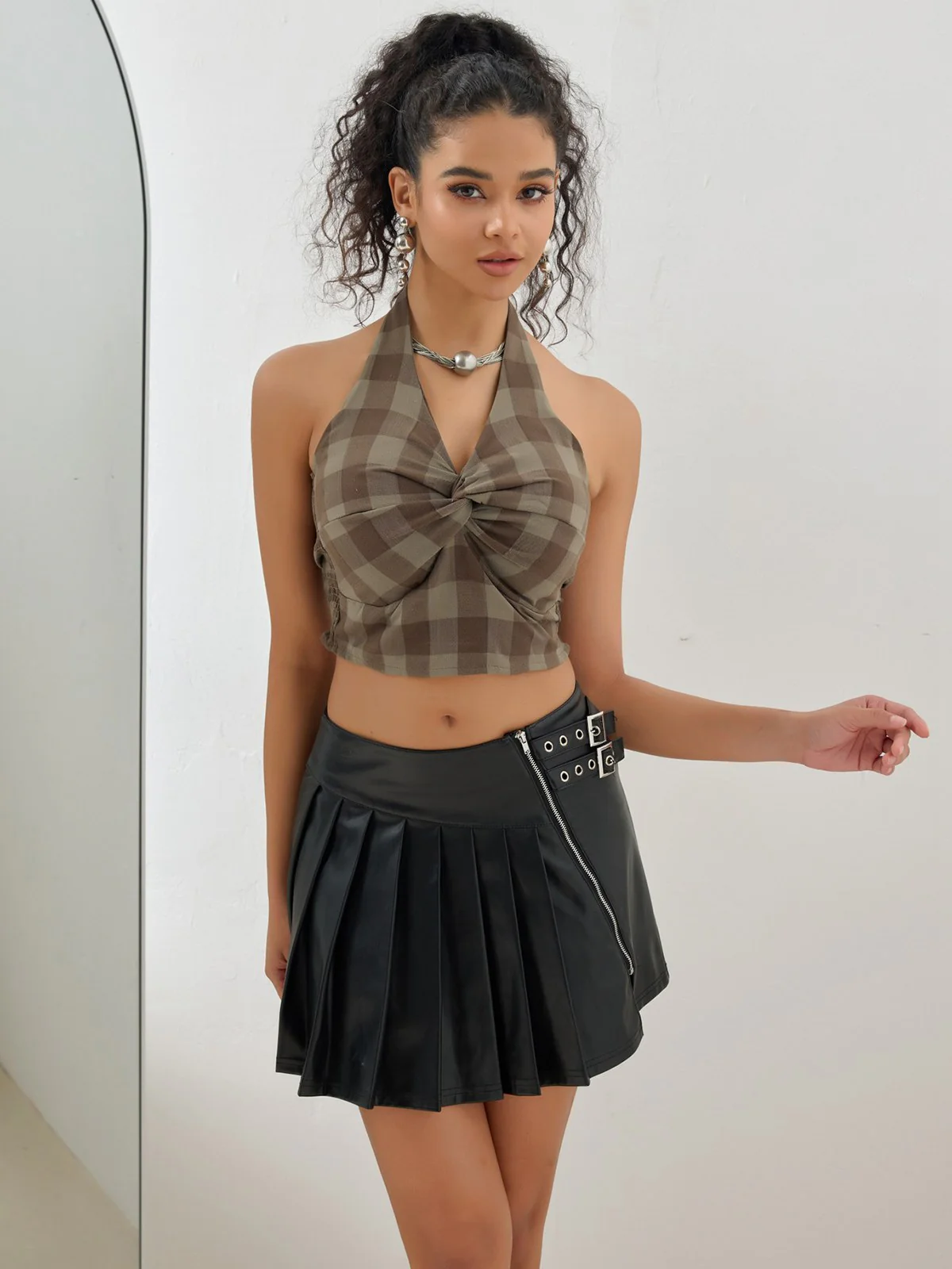 Brown 1930s Halter Gingham Plaid Smocked Crop Top - Image 3