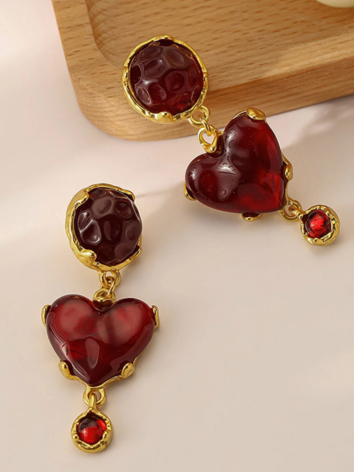 Burgundy Heart Resin Vintage Earrings - Image 3