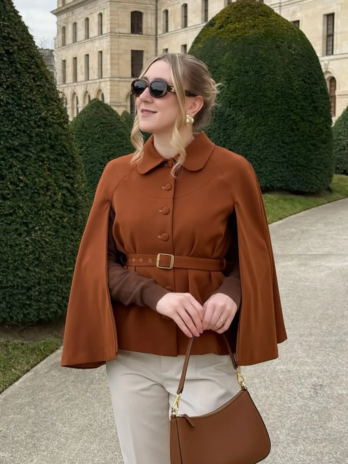 Camel Color 1940s Lapel Cape Coat - Image 4