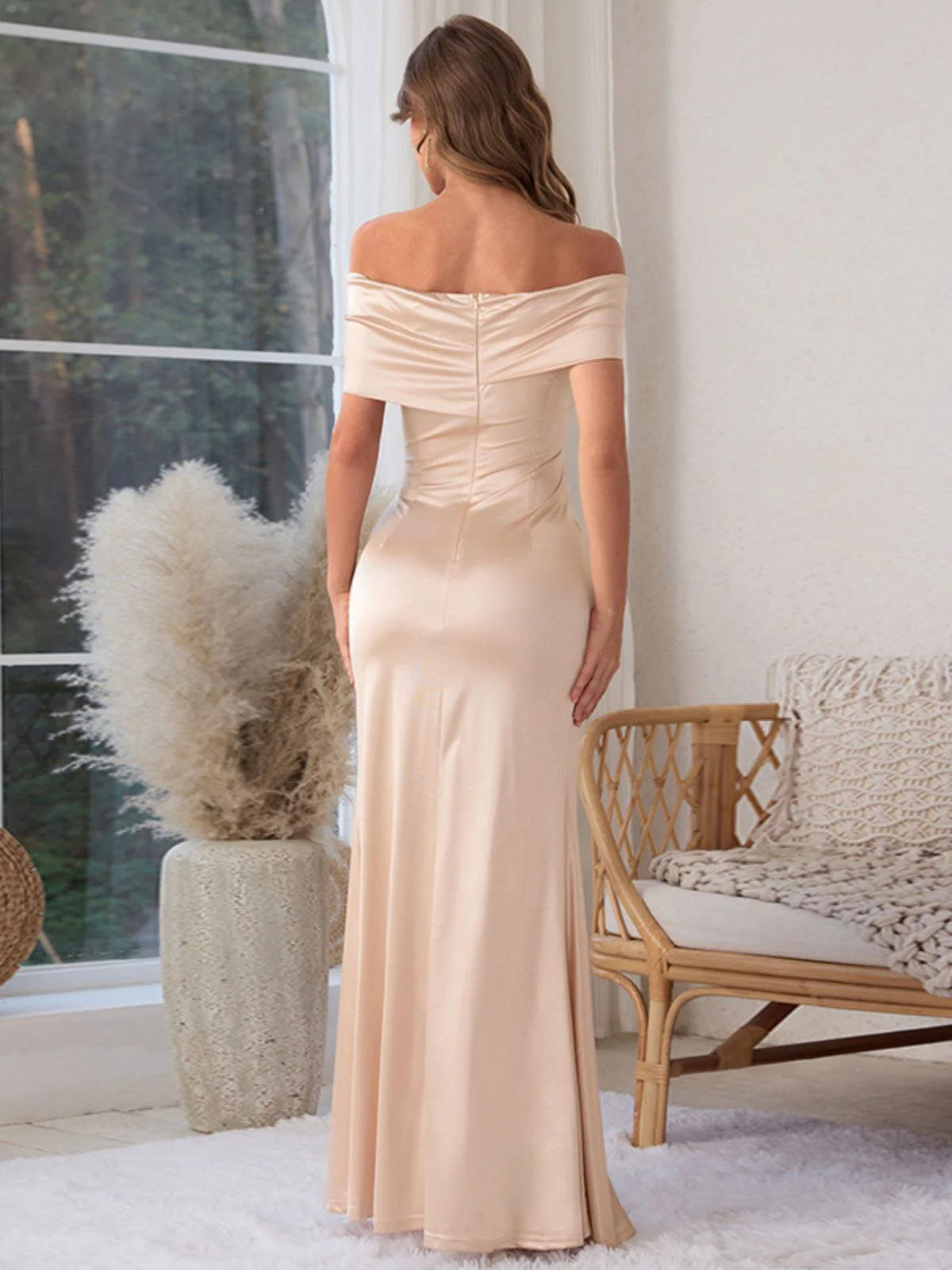 Champagne 1930s Off Shoulder Slit Satin Dress - Image 3