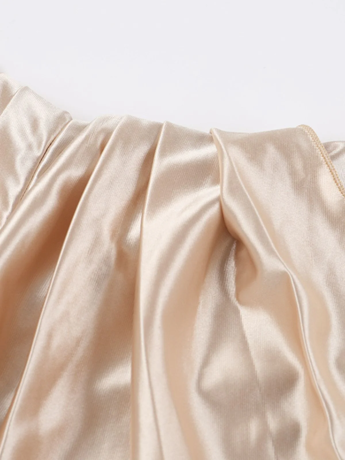 Champagne 1930s Off Shoulder Slit Satin Dress - Image 6