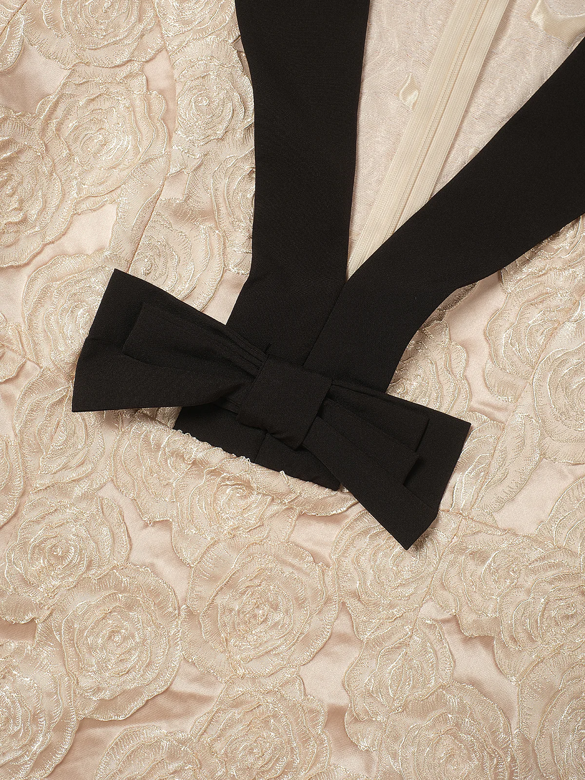 [Pre-Sale] Champagne 1930s Rose Jacquard V-Neck Bow Dress - Image 5