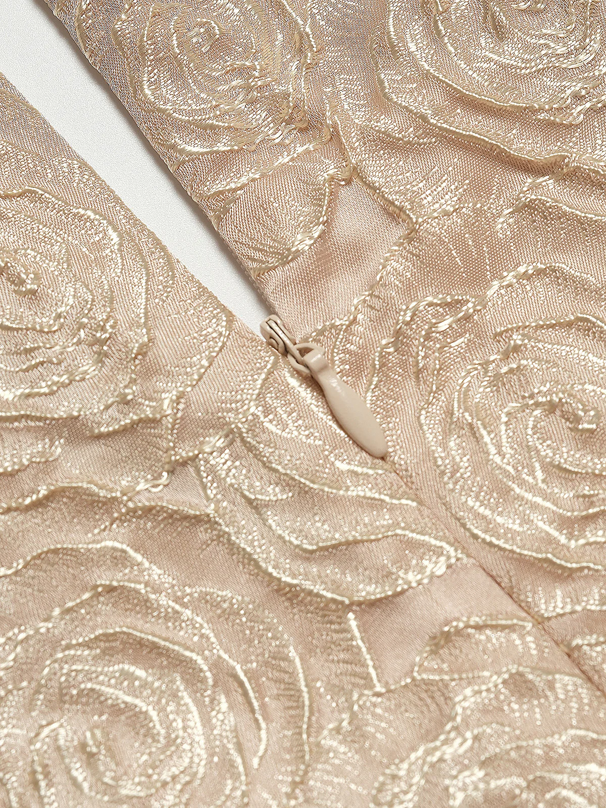 [Pre-Sale] Champagne 1930s Rose Jacquard V-Neck Bow Dress - Image 6
