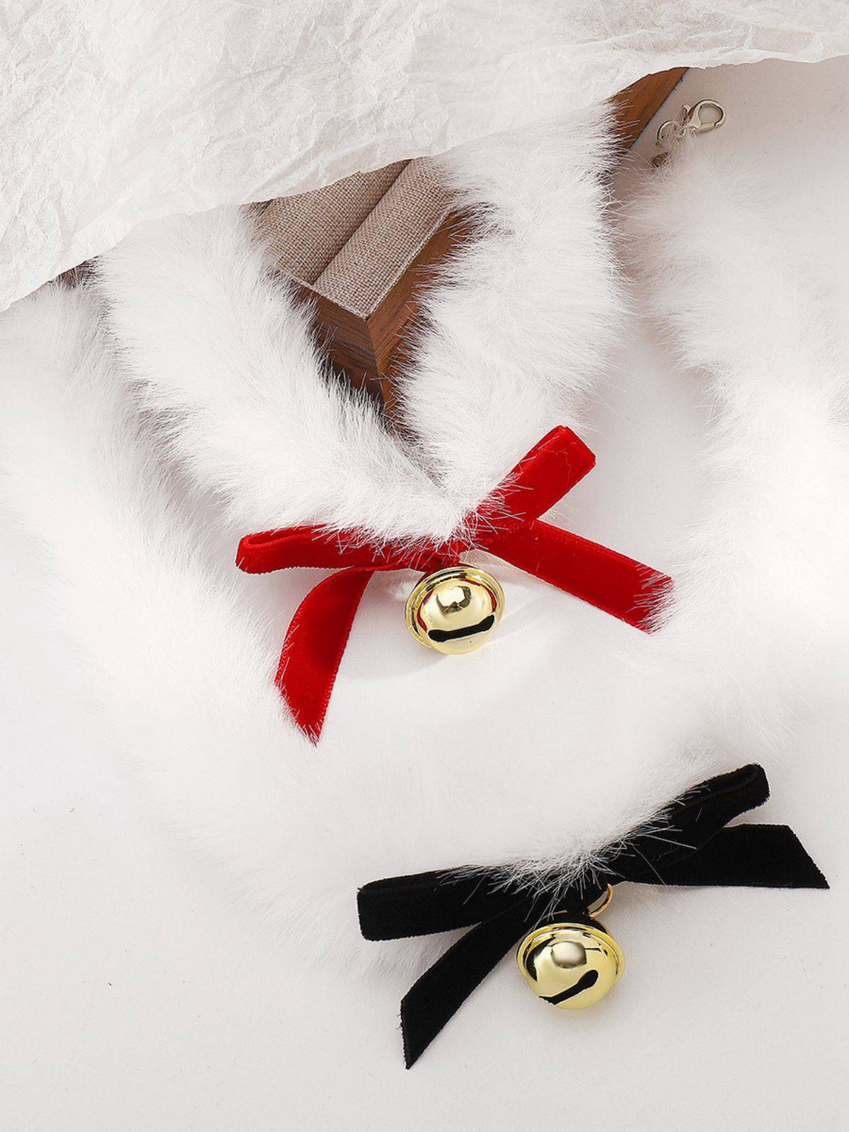 Christmas Bowknot Bell Plush Choker Necklace - Image 7