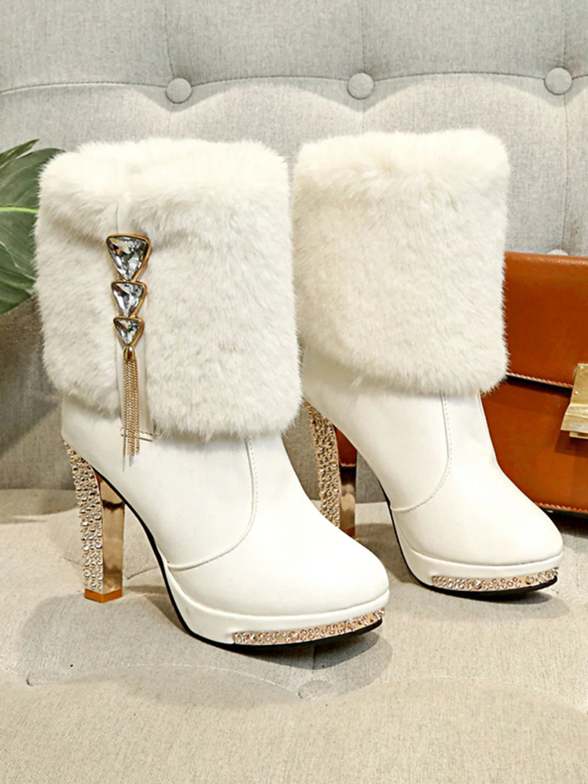 Christmas Fur And Leather Rhinestone Boots - Image 3