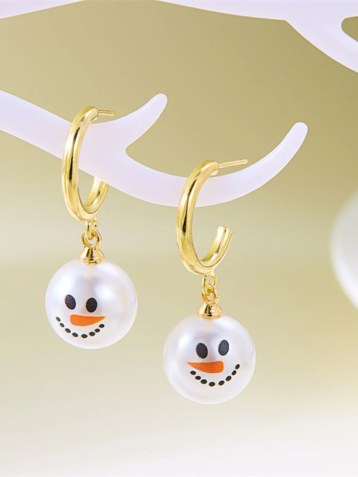 Christmas Rhinestone Snowflake Pearl Hat Snowman Stud Earrings - Image 12