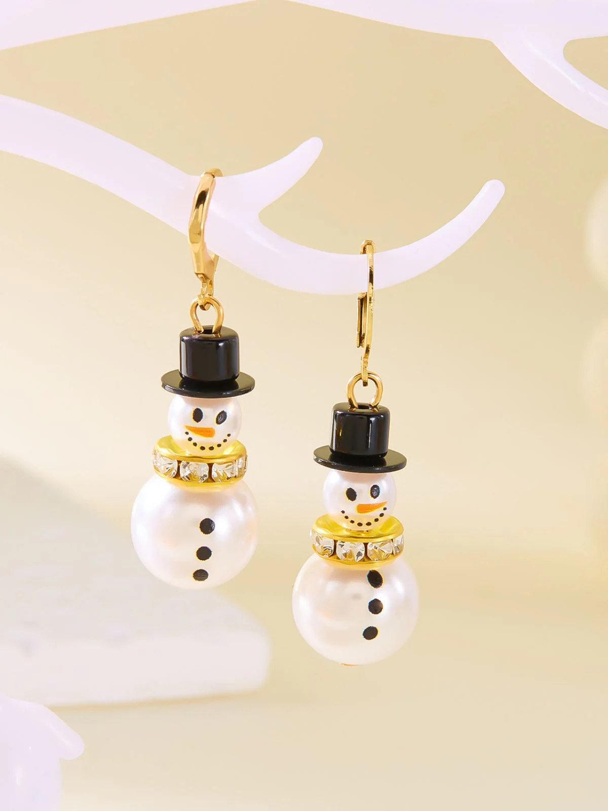 Christmas Rhinestone Snowflake Pearl Hat Snowman Stud Earrings - Image 7
