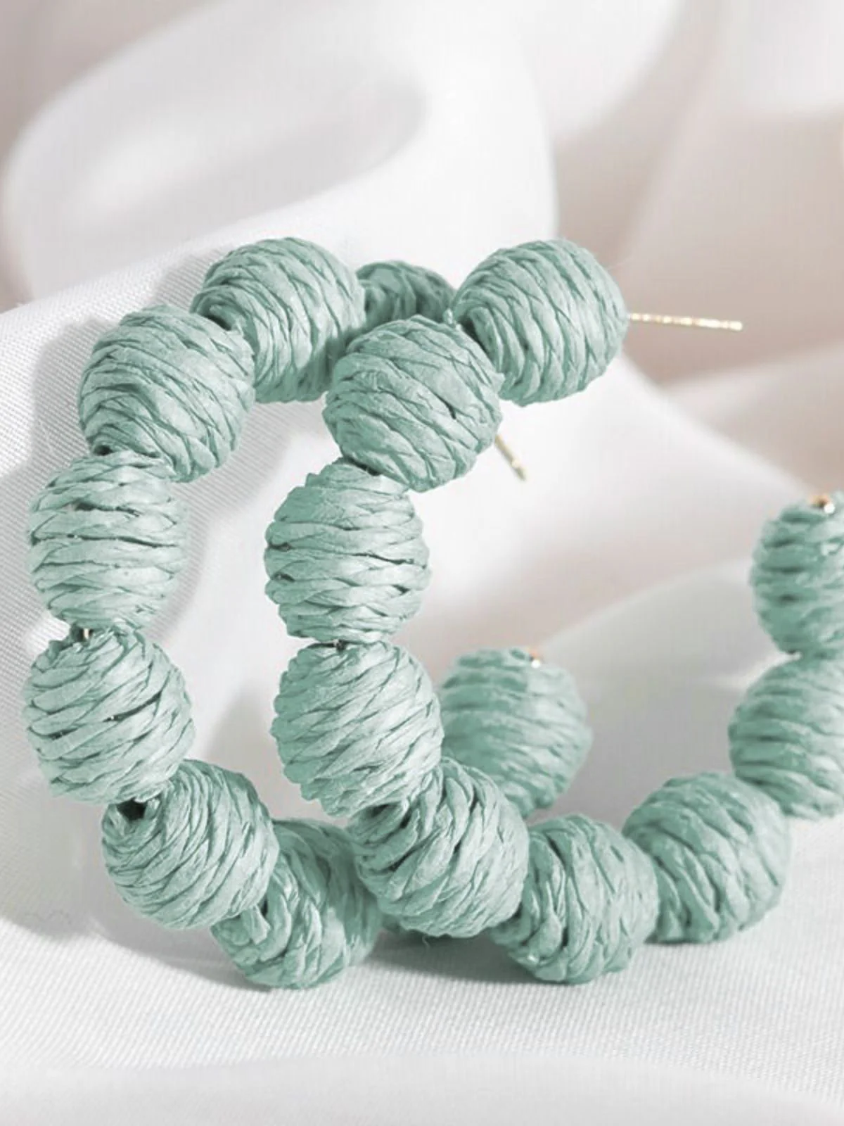 Chunky Braided Raffia Ball C-Hoop Earrings - Image 3