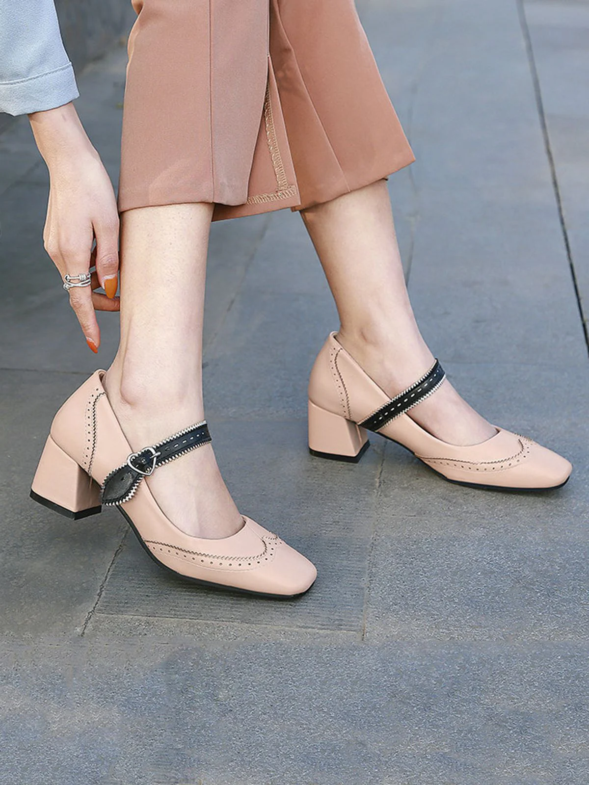 Chunky Heels Mary Jane Shoes - Image 11