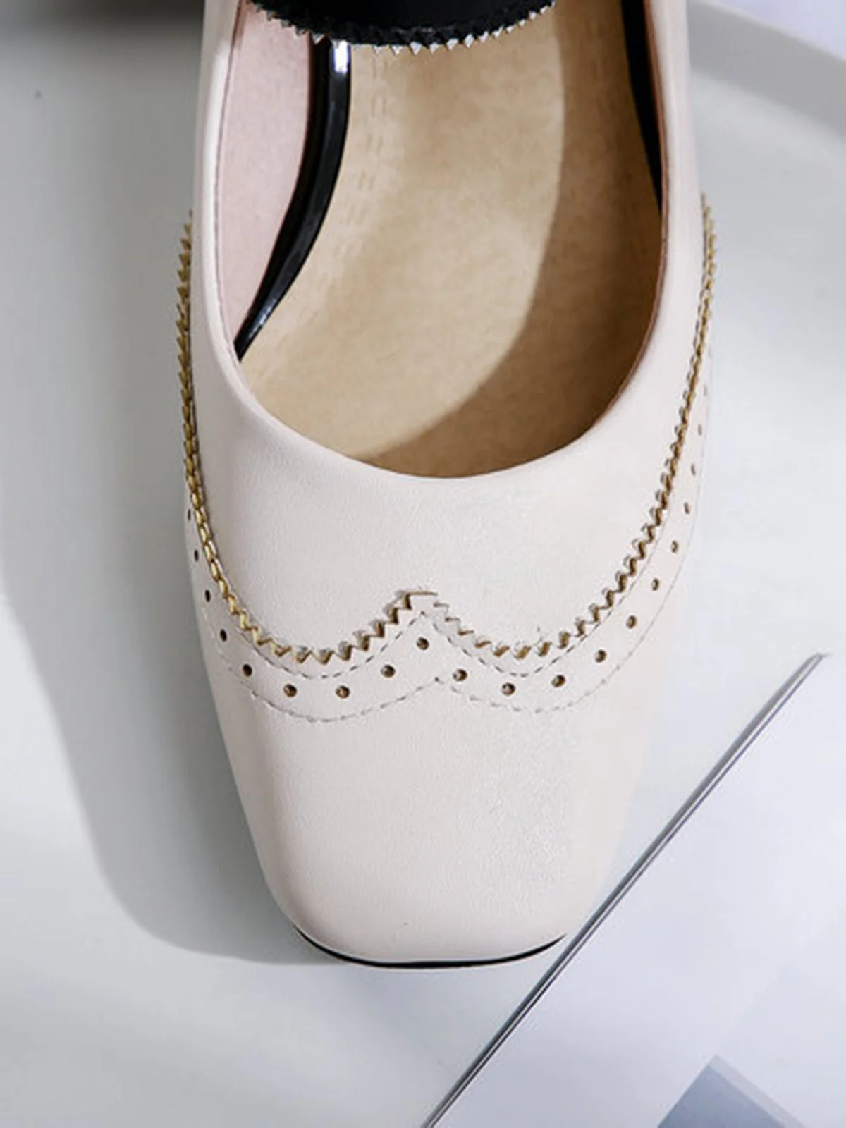 Chunky Heels Mary Jane Shoes - Image 6
