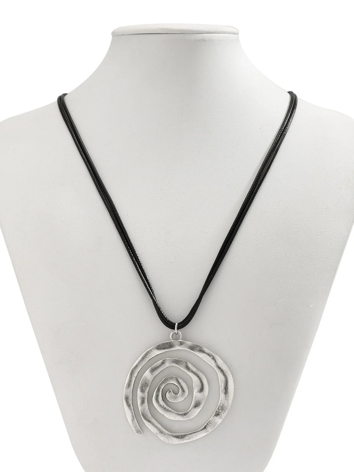 Conch Starfish Pendant Leather Cord Necklace - Image 10