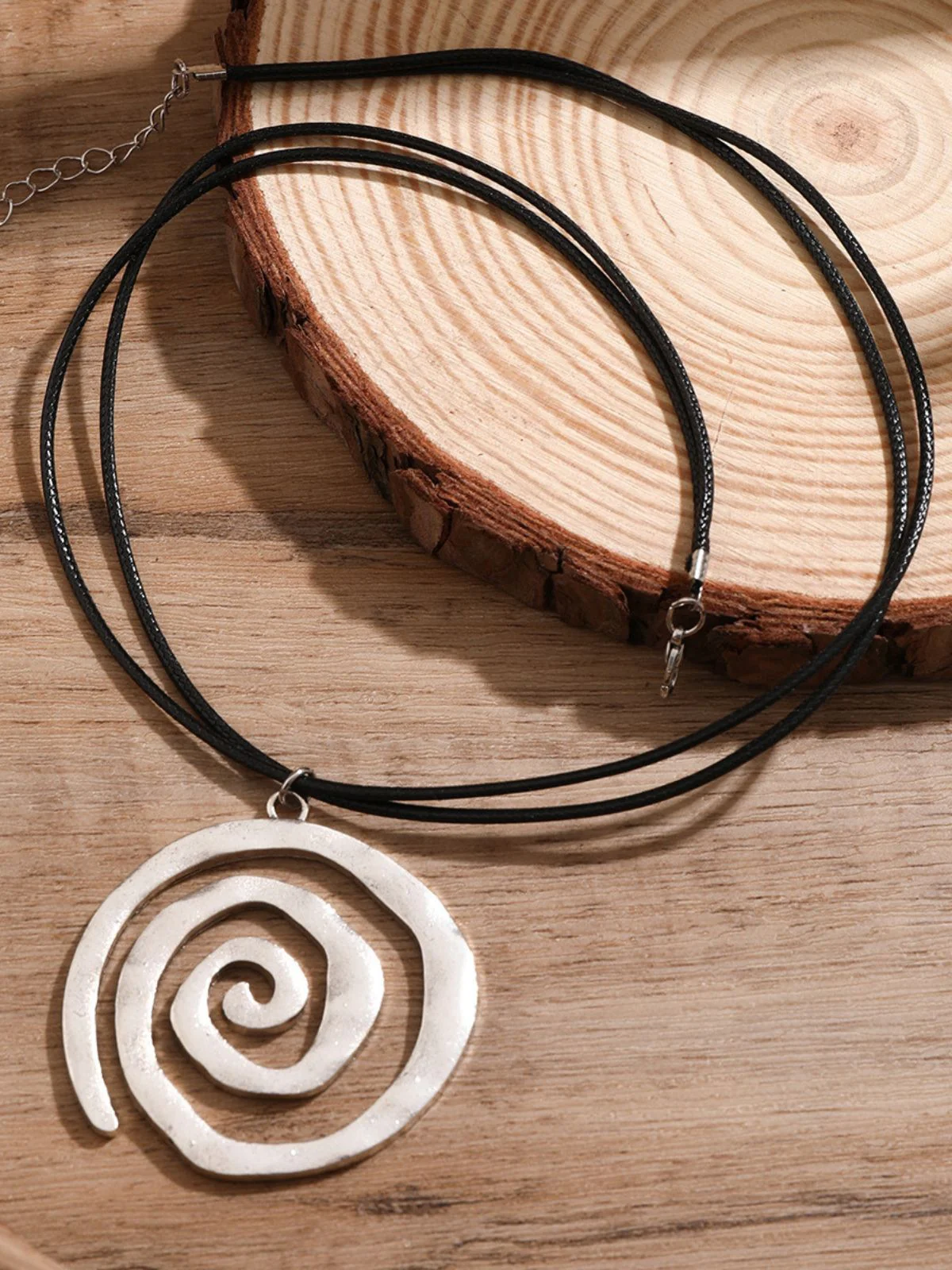 Conch Starfish Pendant Leather Cord Necklace - Image 19