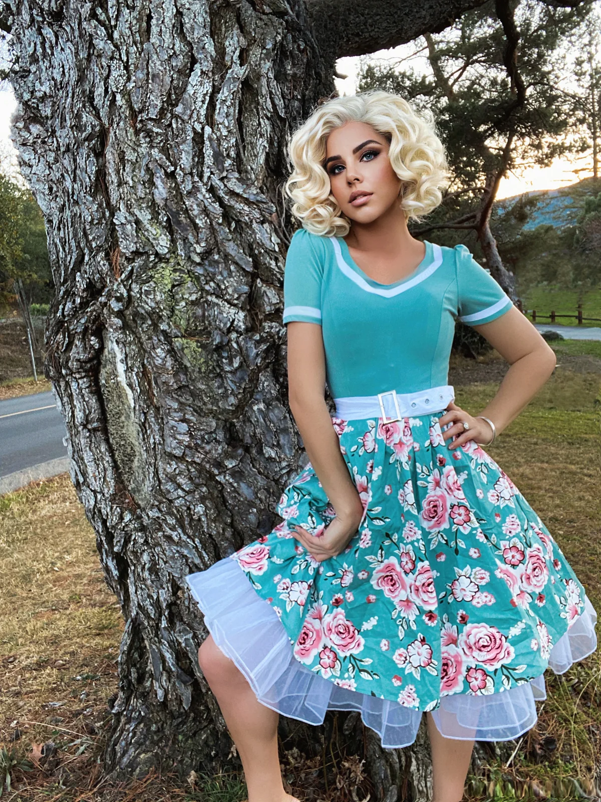 1950s Floral Patchwork Swing Dress - Image 4