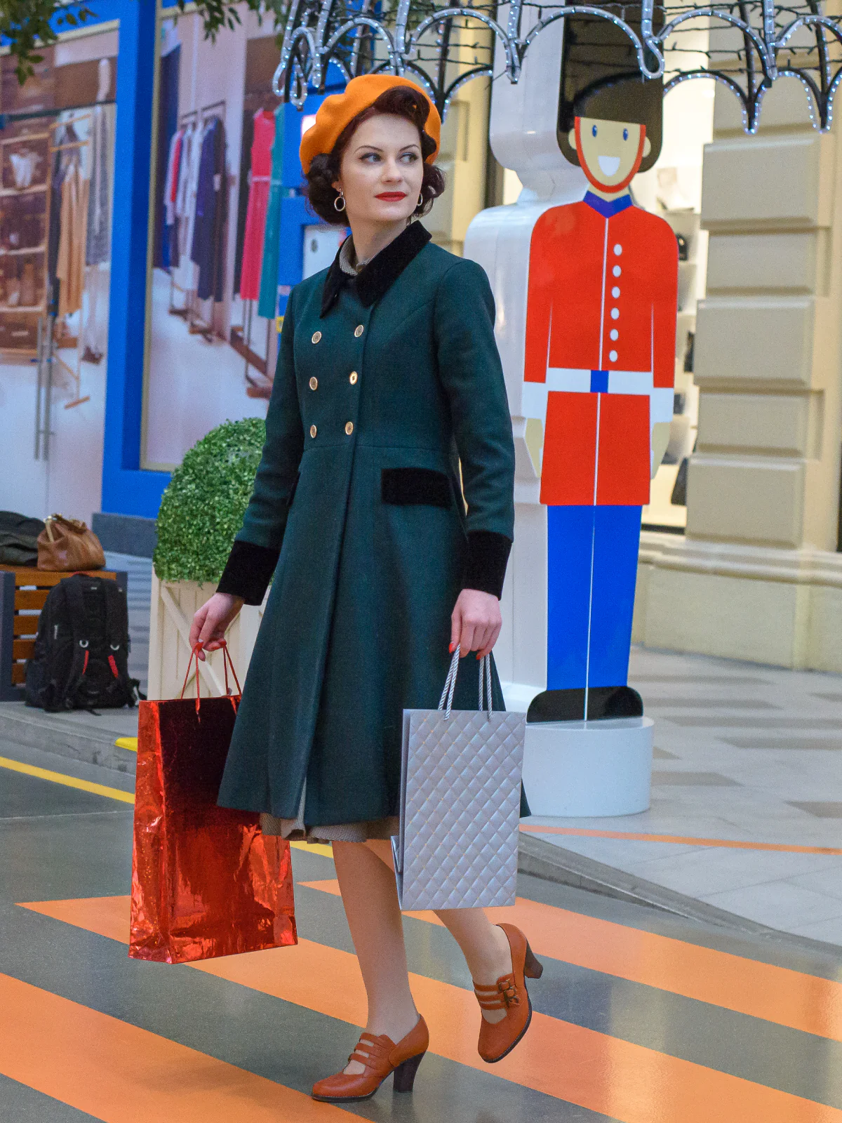 Dark Green 1940s Solid Button Coat - Image 3