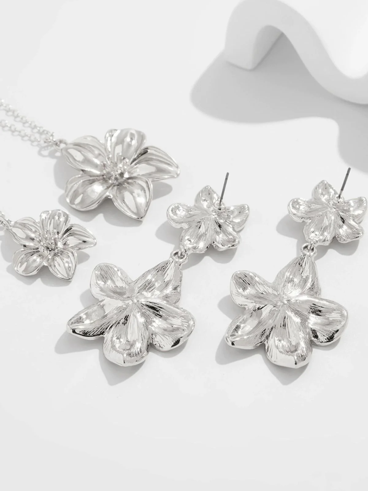 Floral Double Clavicle Necklace & Earrings Set - Image 11