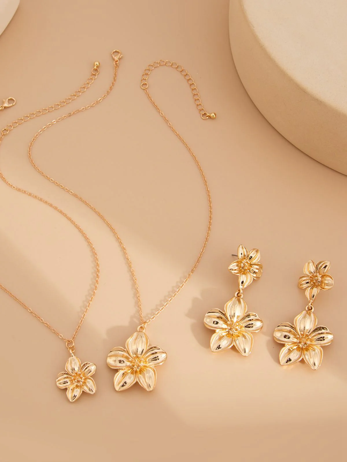 Floral Double Clavicle Necklace & Earrings Set - Image 3