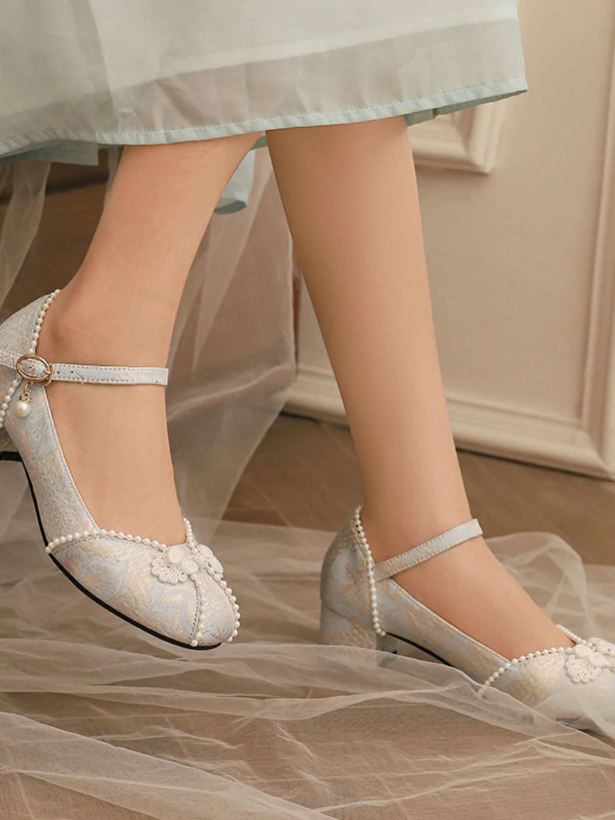 Floral Jacquard Pearl Mary Jane High Heels - Image 13