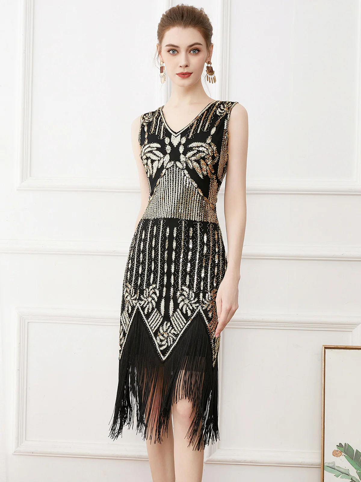 Gold 1920s Tassel Sequined Sleeveless Gatsby Dress - Image 3