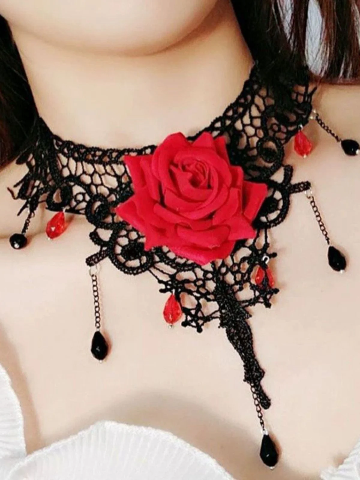Gothic 3D Rose Gemstone Pendant Choker Necklace - Image 2