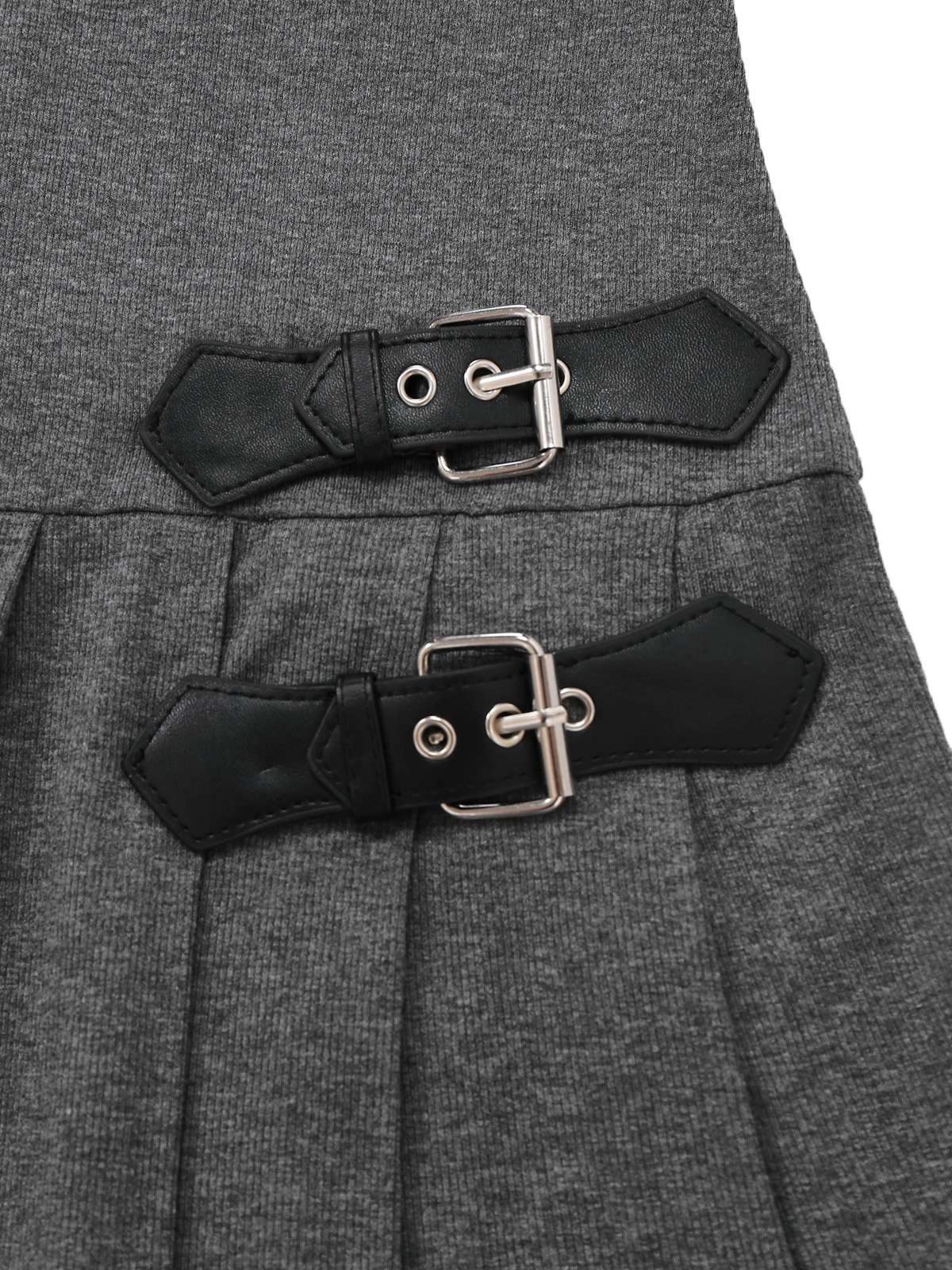 Gray 1970s Knitted Leather Buckle Pleated Dress - Image 10