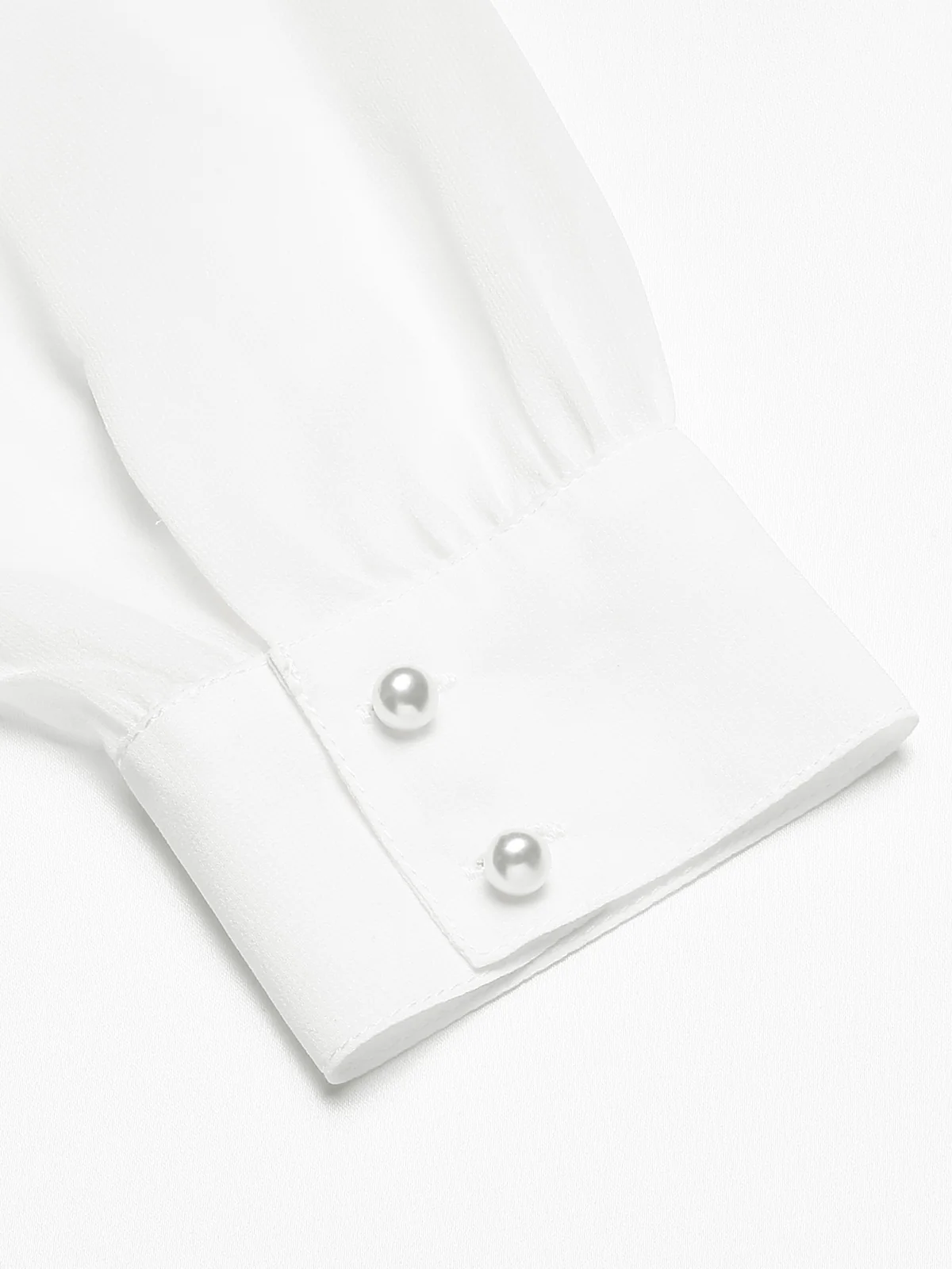 White 1940s Round Neck Satin Puff Sleeve Blouse - Image 6