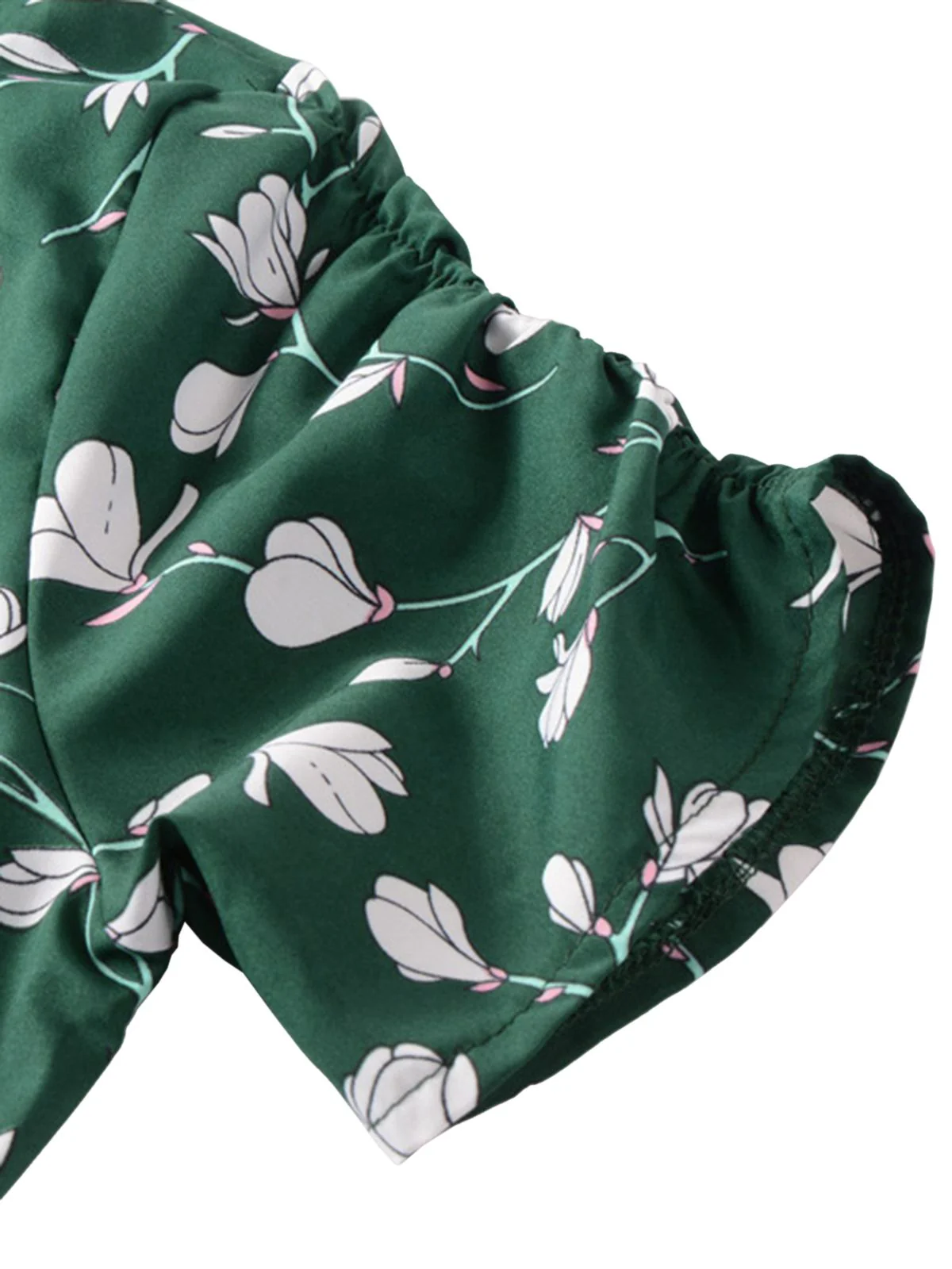Green 1940s V-Neck Floral Dress - Image 3